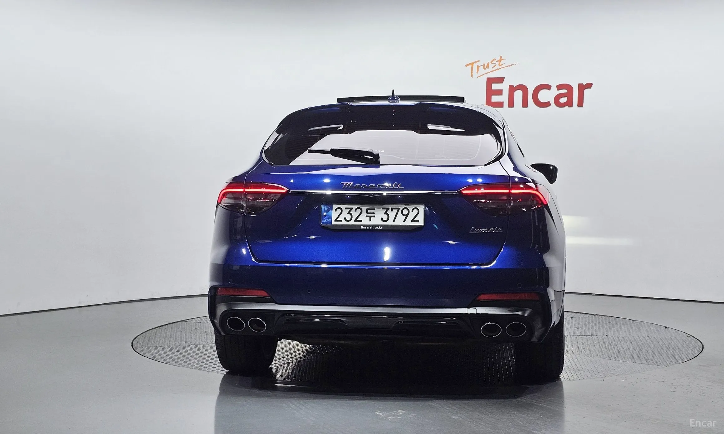 Maserati Levante превью 4