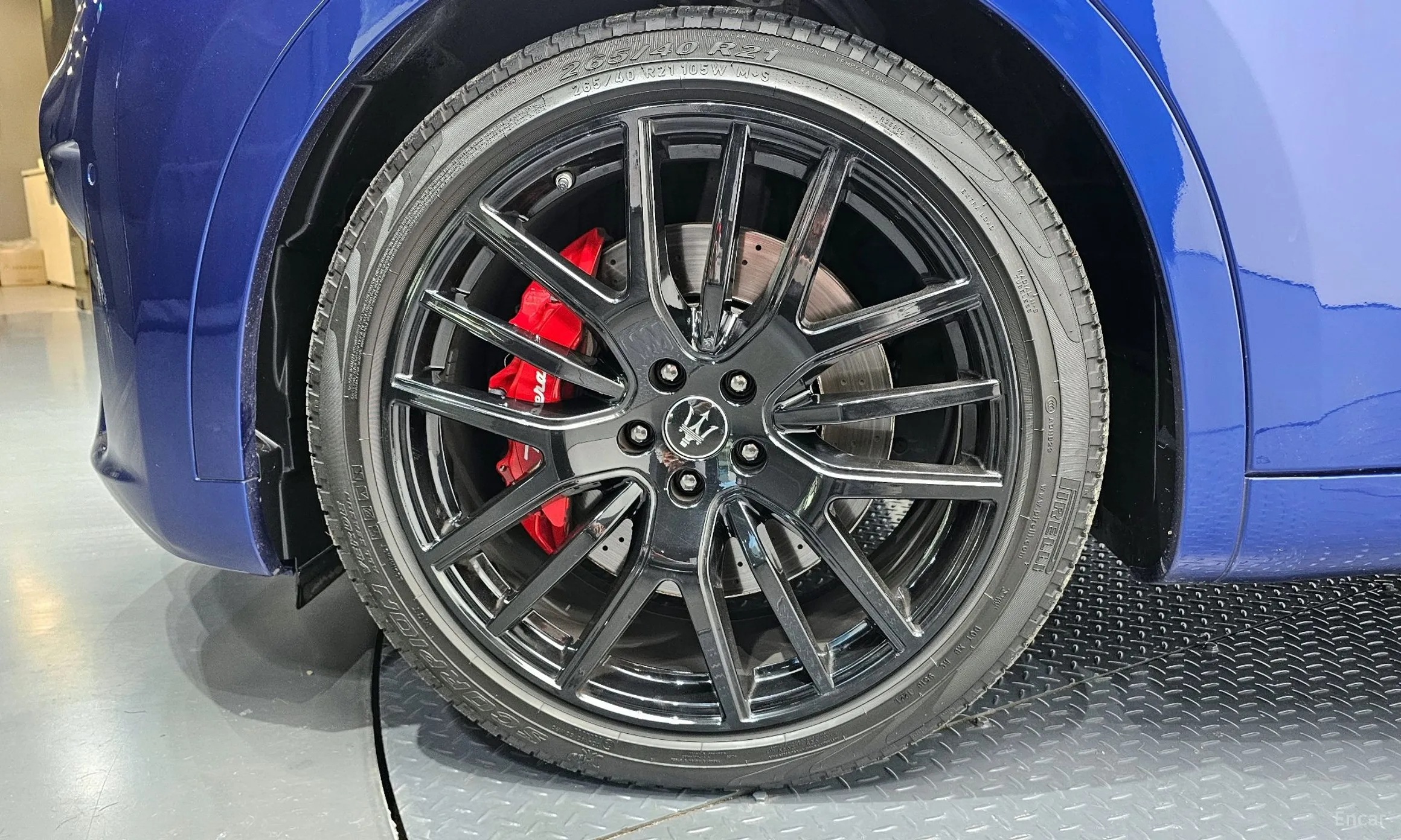 Maserati Levante превью 5