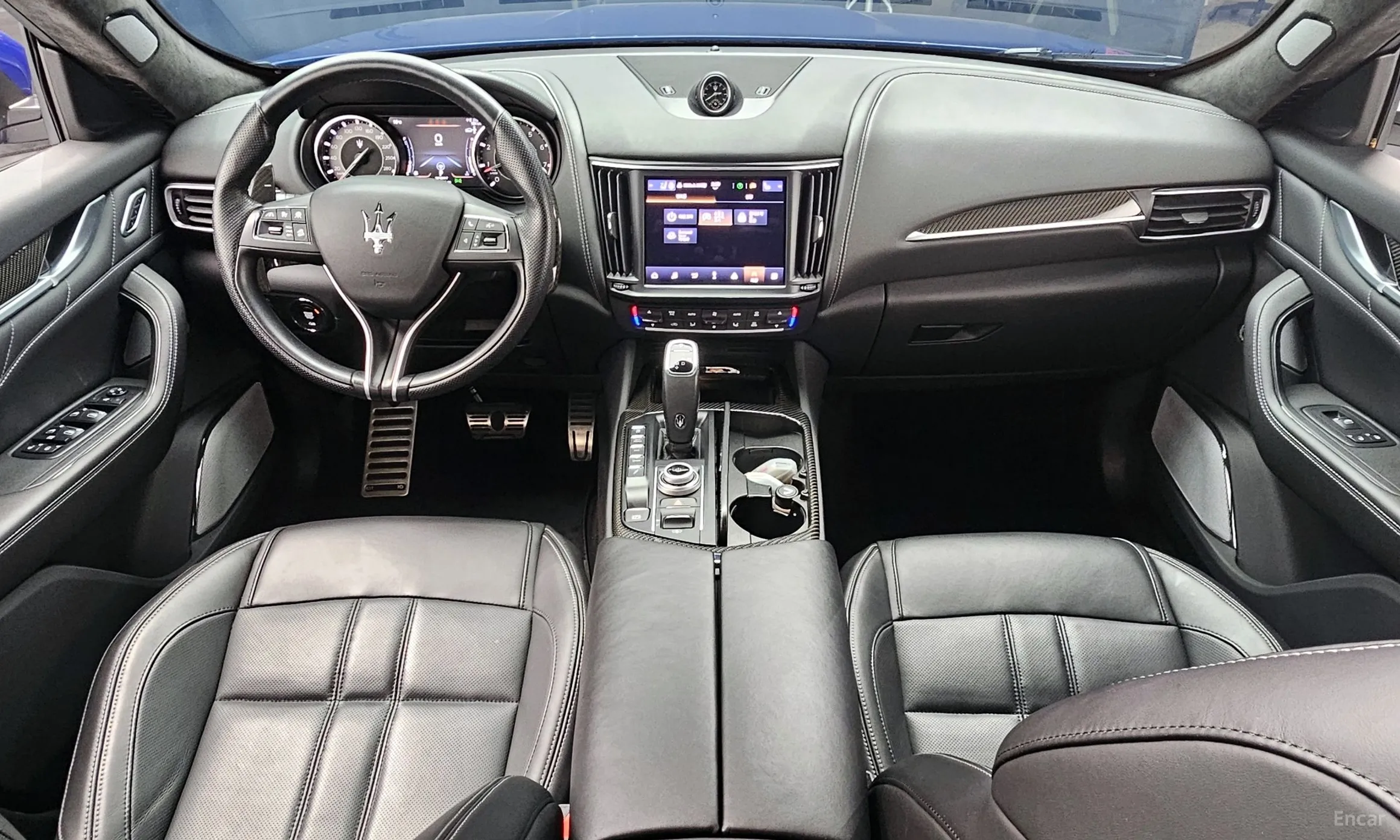 Maserati Levante превью 7