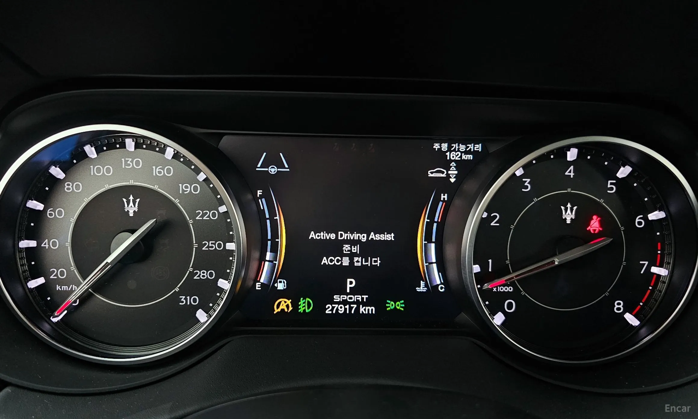 Maserati Levante превью 8