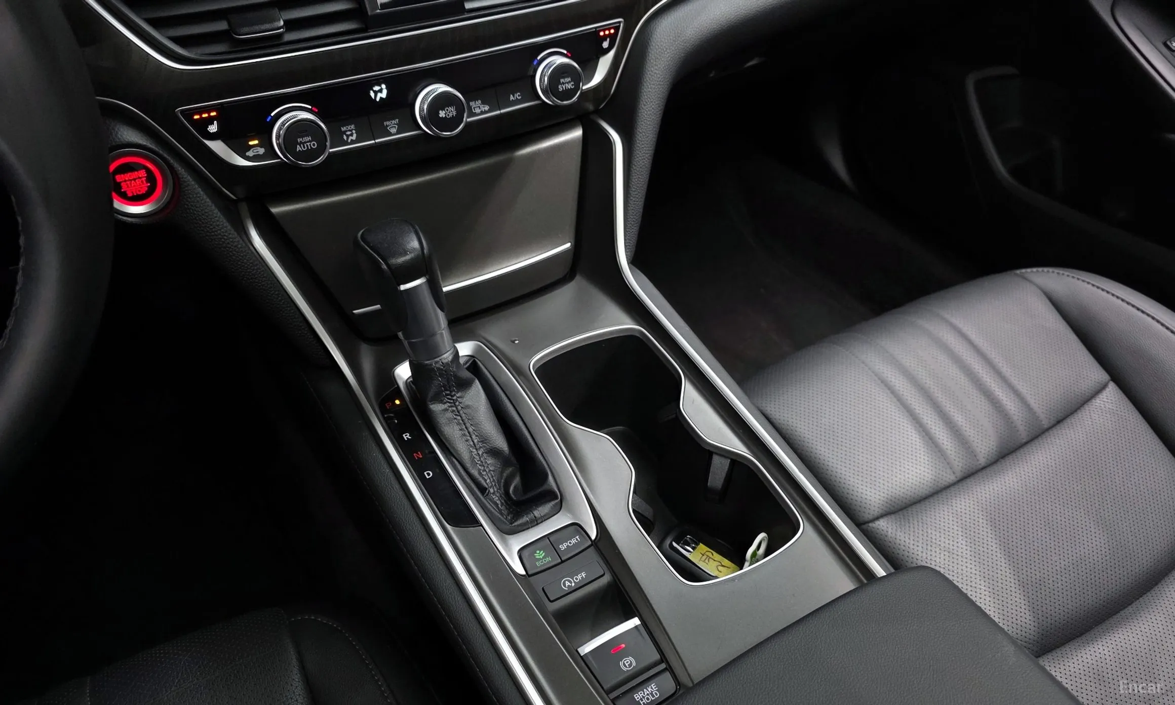 Honda Accord 10th Generation превью 9