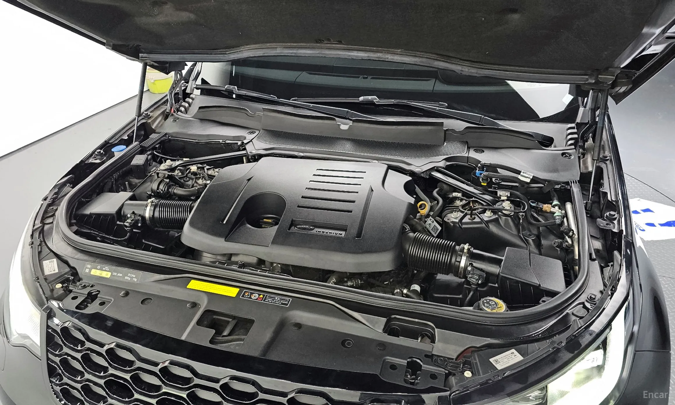 Land Rover Discovery 5 превью 6