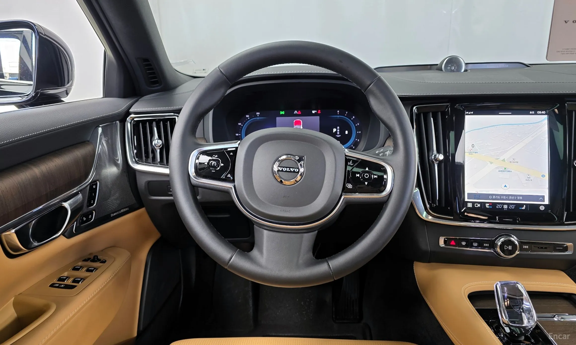 Volvo S90 превью 13