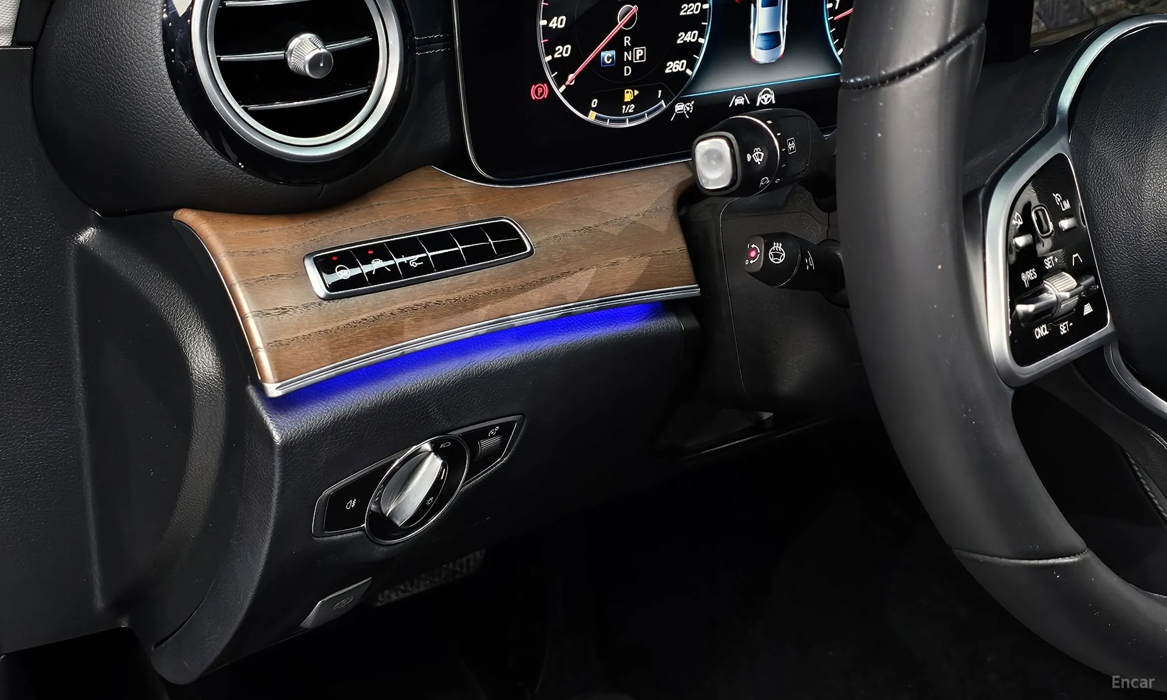 Mercedes Benz E-Class W213 превью 16