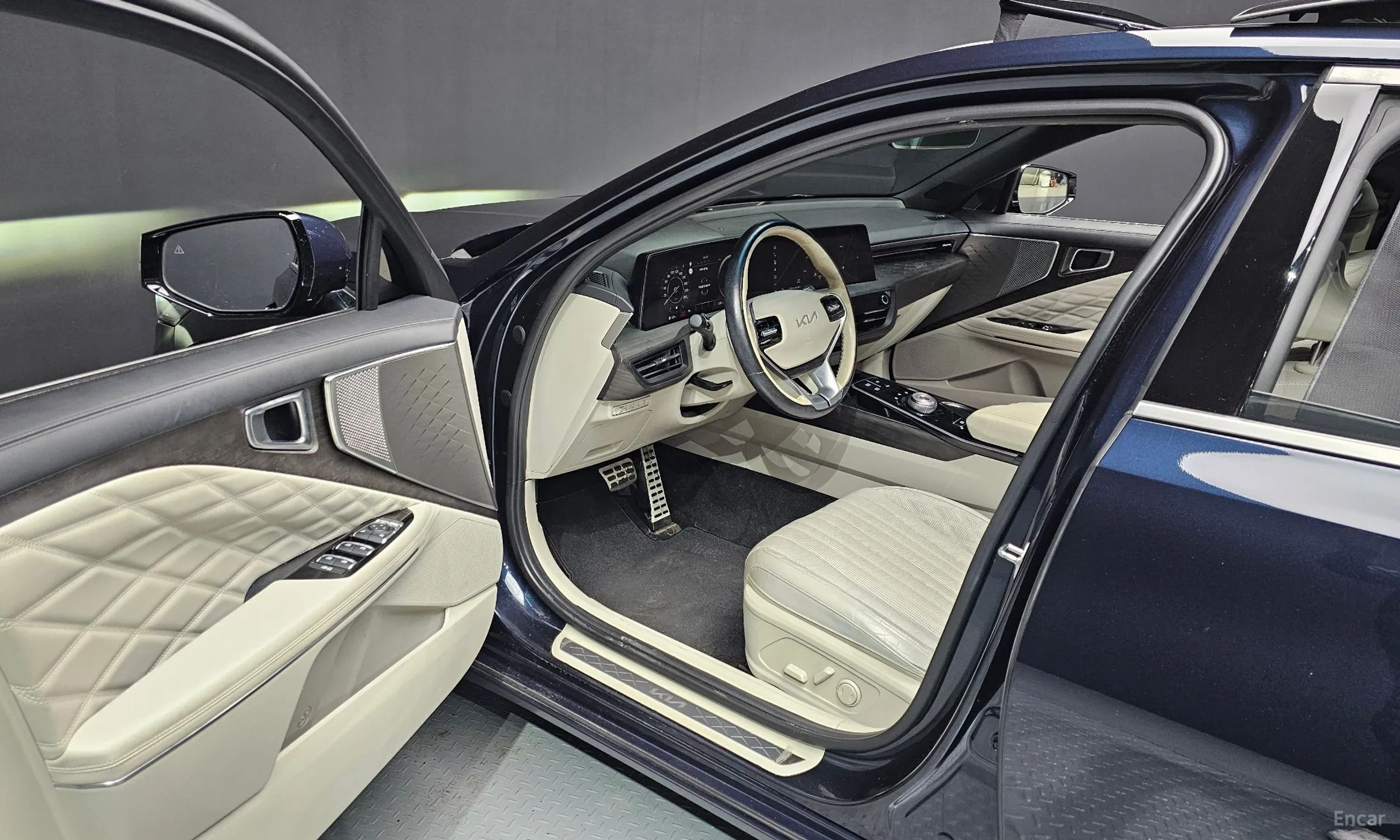 Kia K8 превью 10