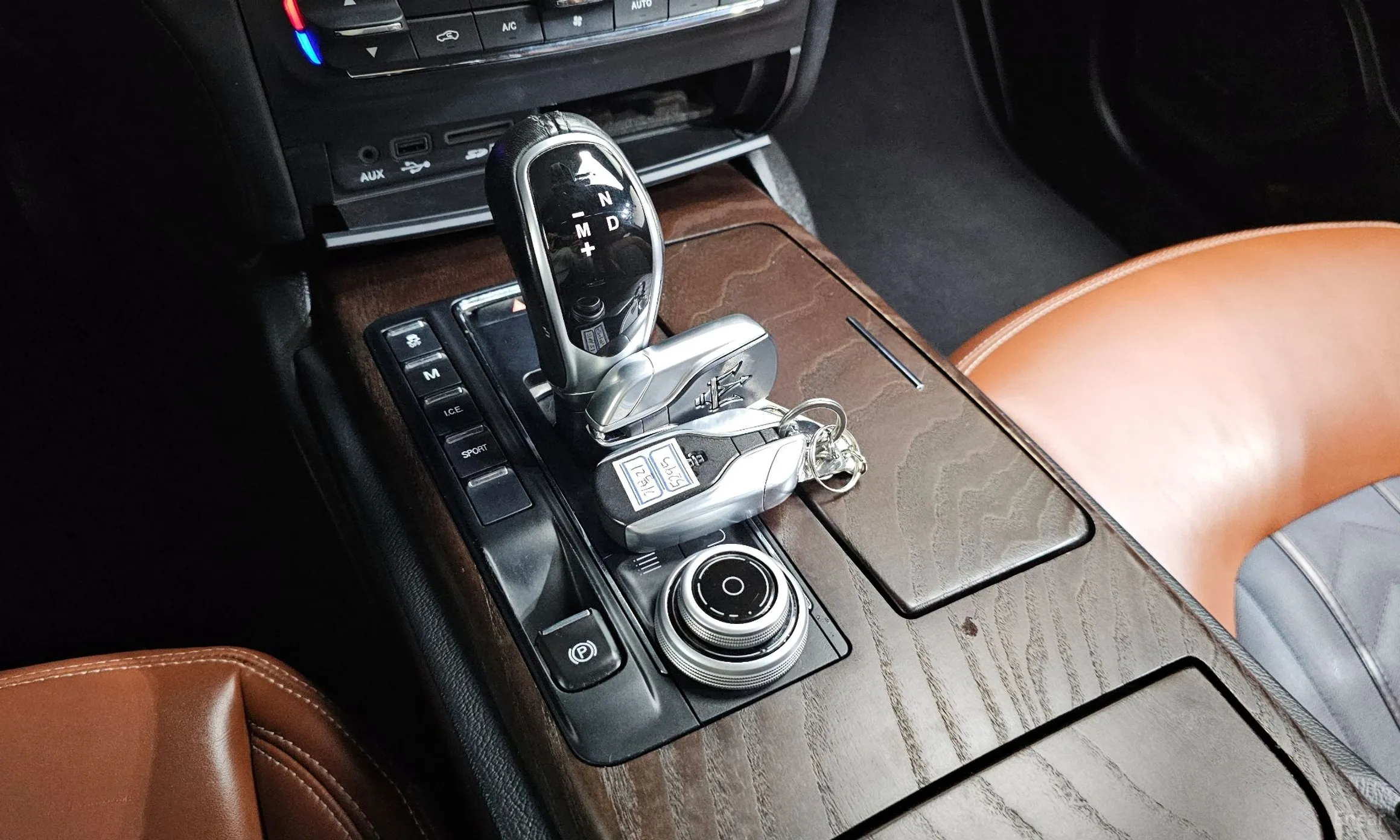Maserati Ghibli превью 9