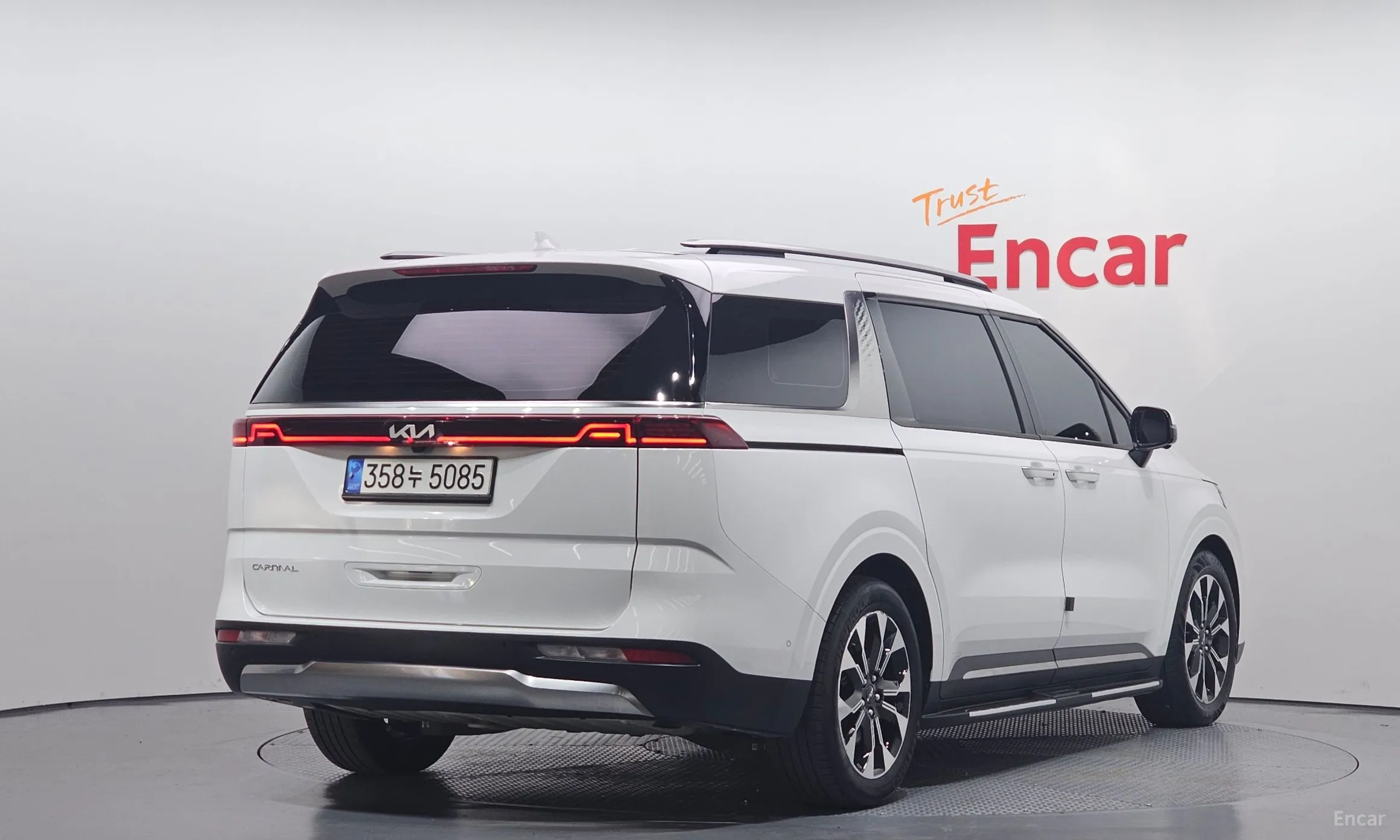Kia Carnival Gen 4 превью 2