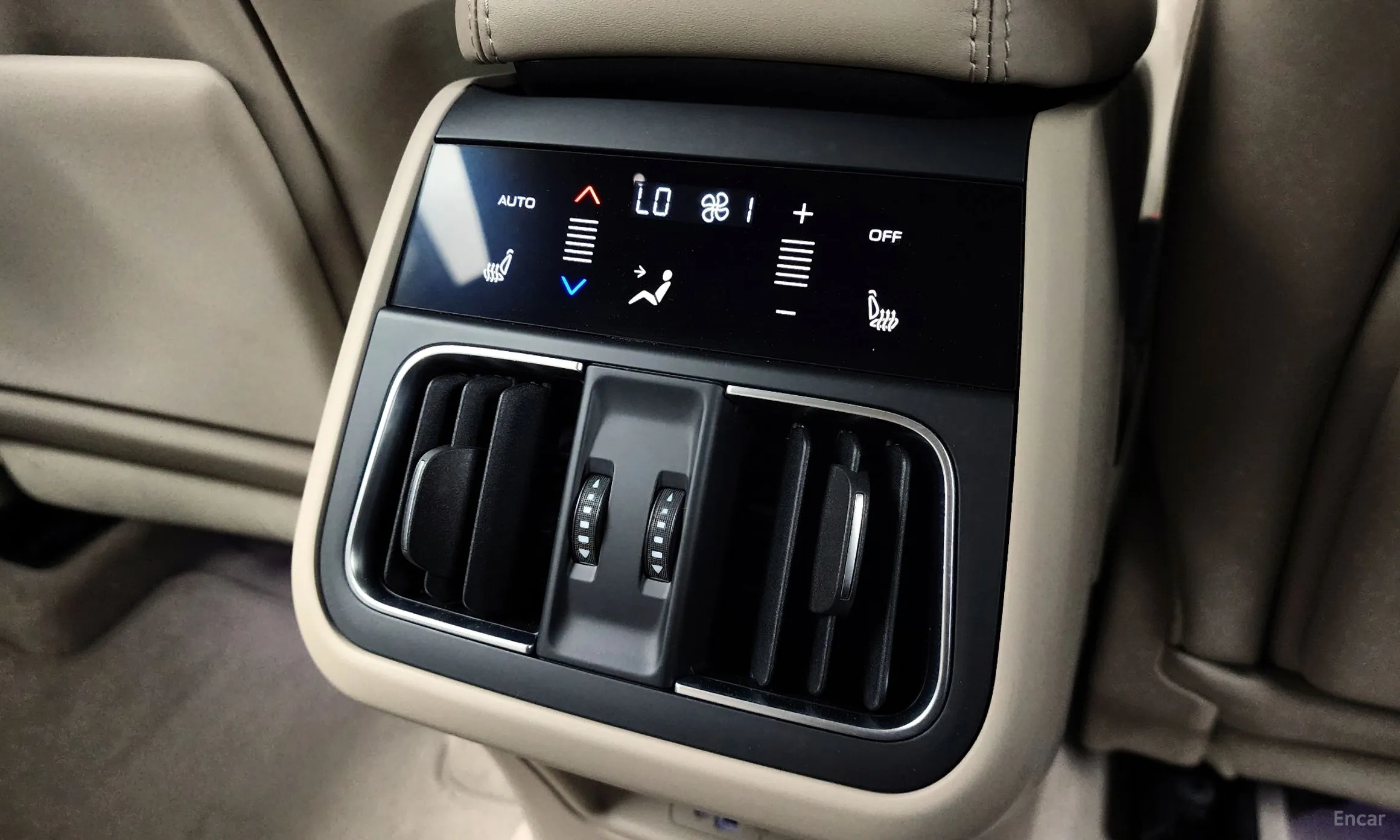 Maserati Grekale превью 19