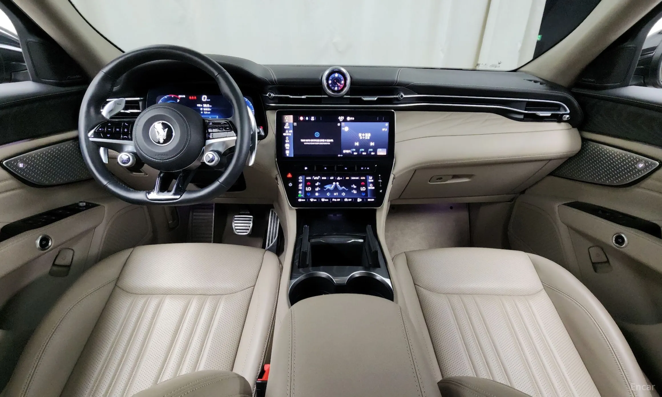 Maserati Grekale превью 7