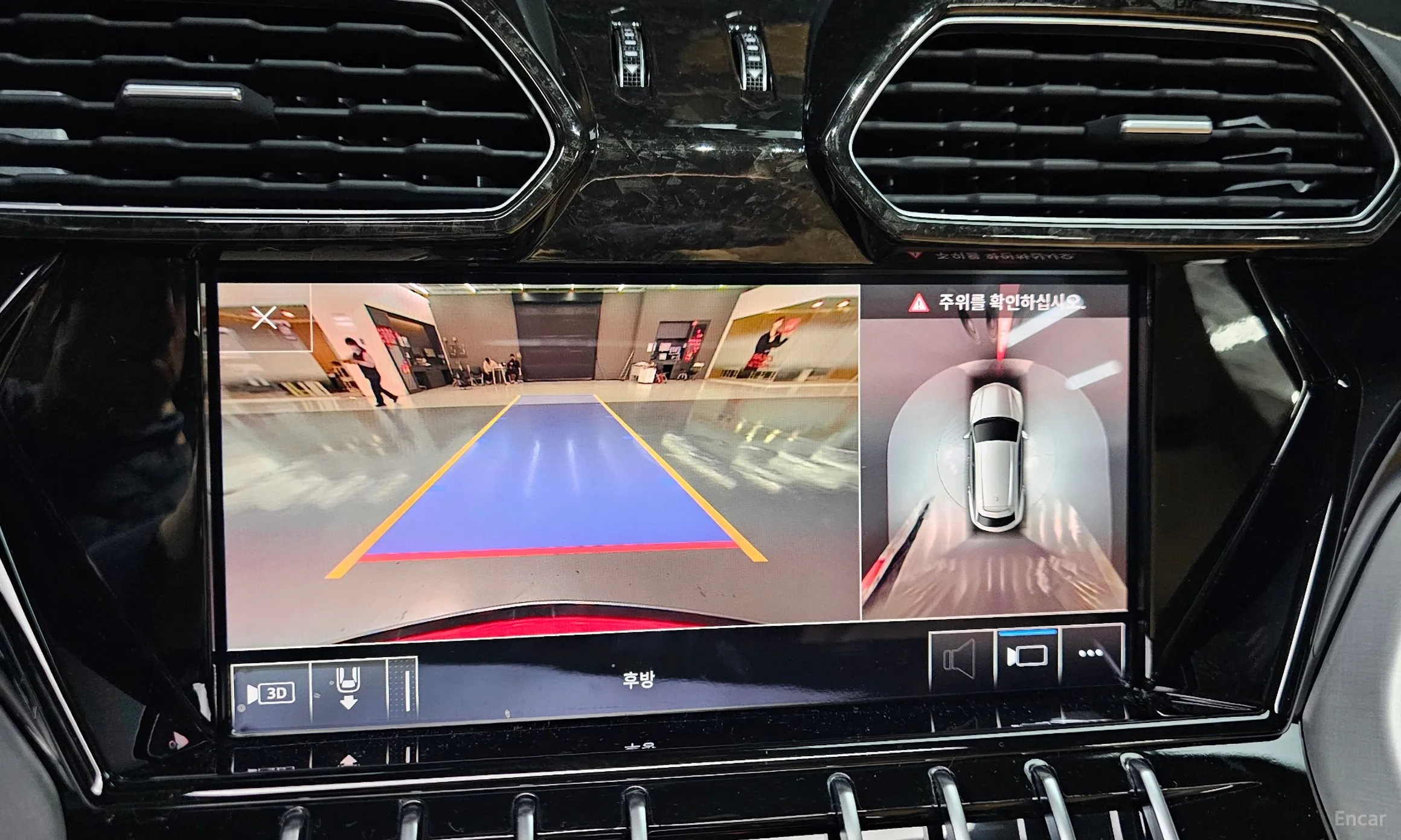 Lamborghini Urus превью 14