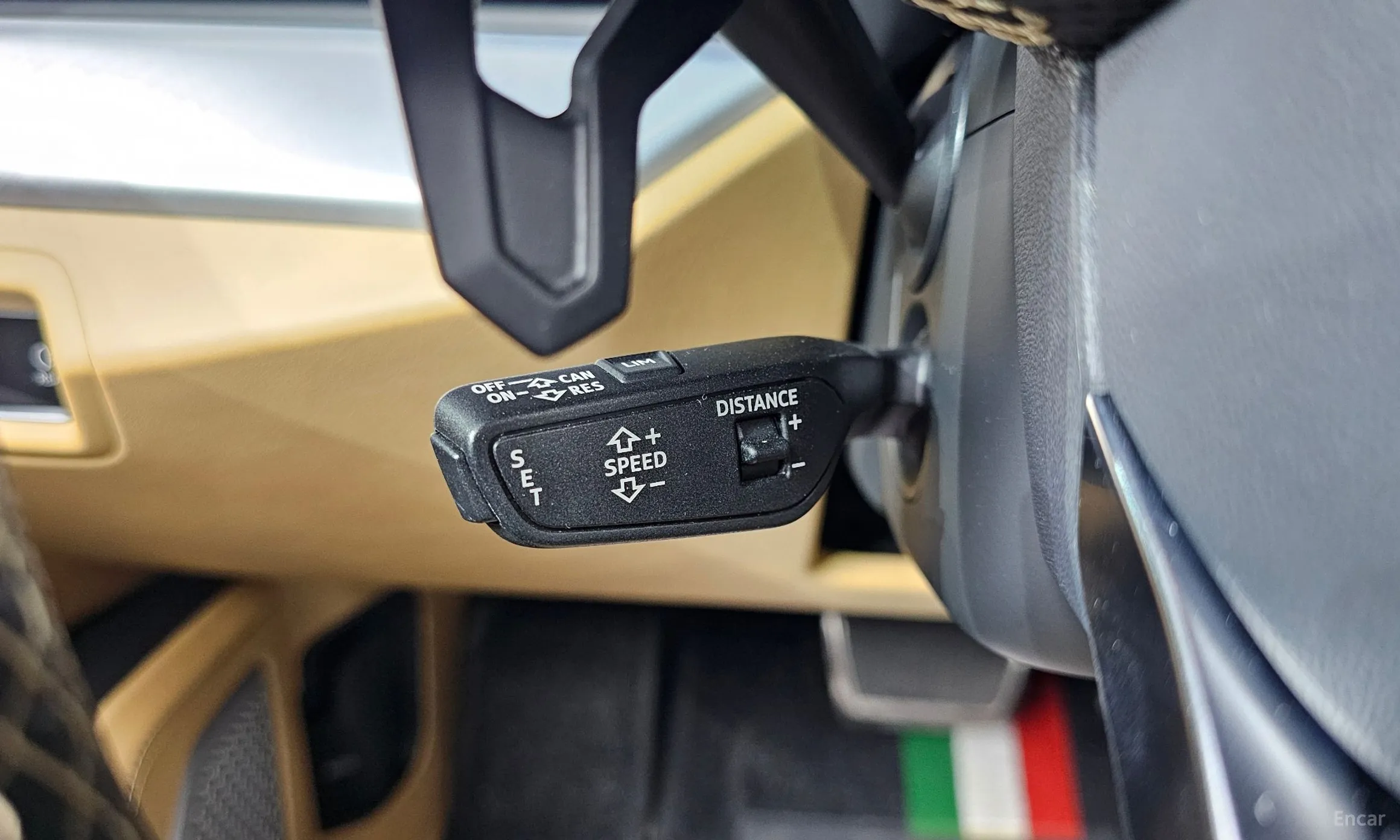 Lamborghini Urus превью 18