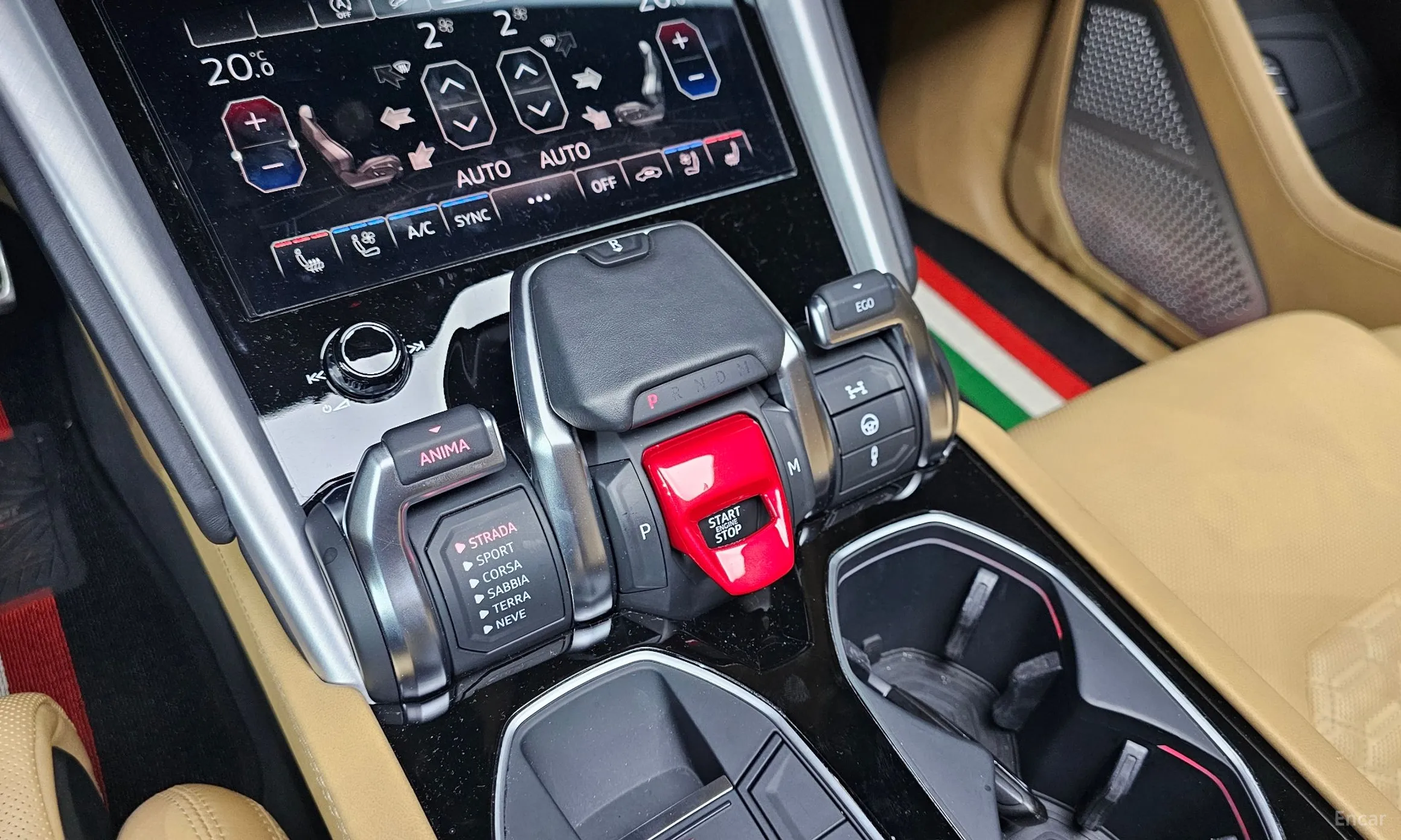 Lamborghini Urus превью 9