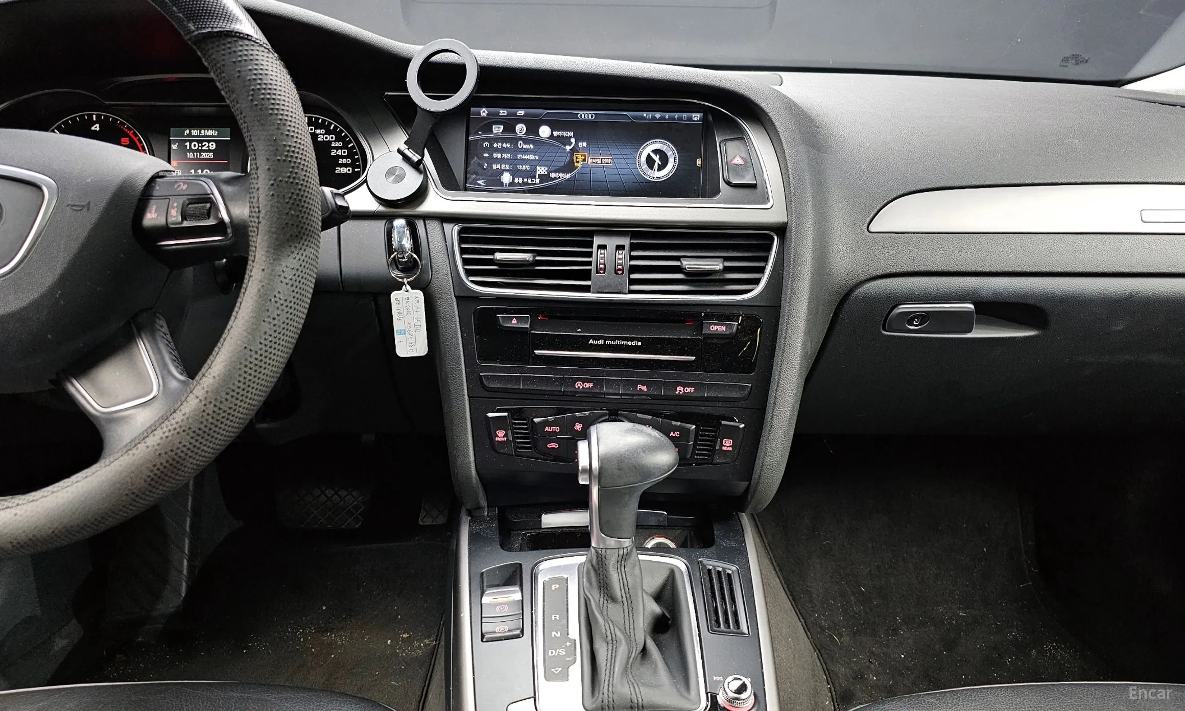 Audi New A4 превью 14