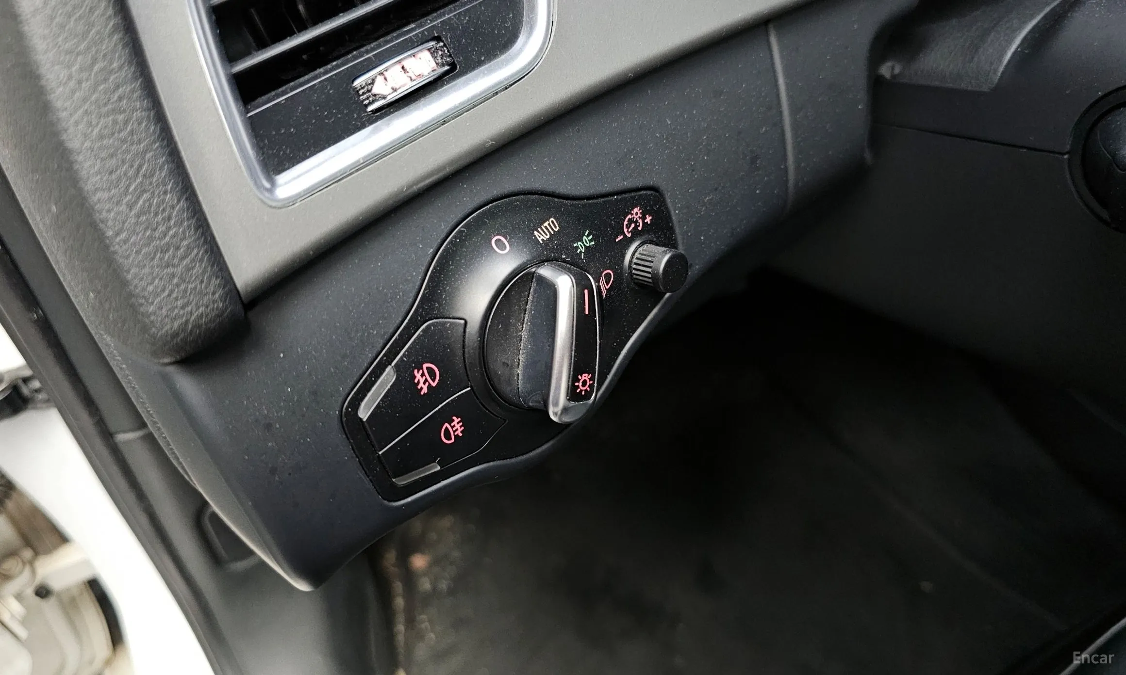Audi New A4 превью 17
