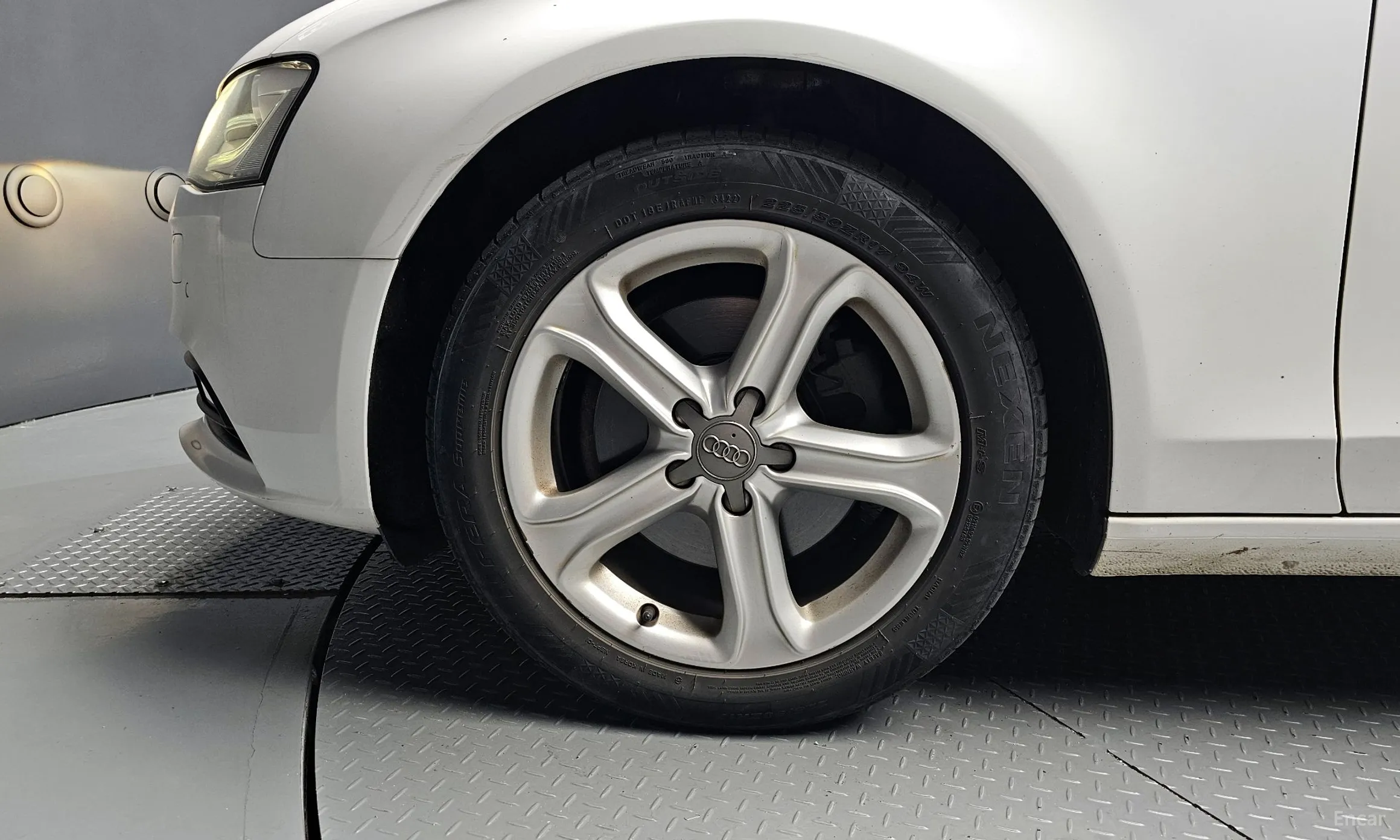 Audi New A4 превью 5
