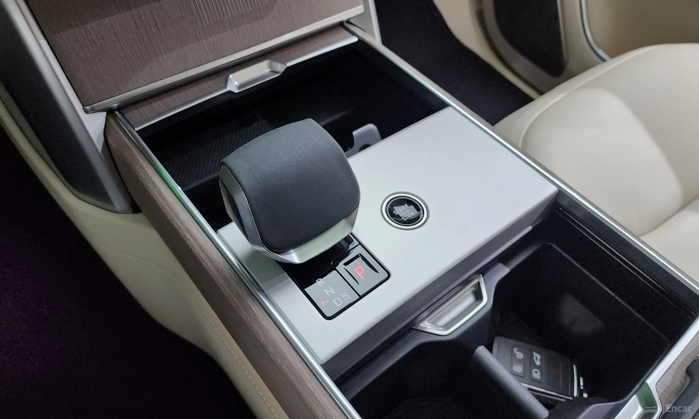 Land Rover Range Rover 5th Generation превью 18