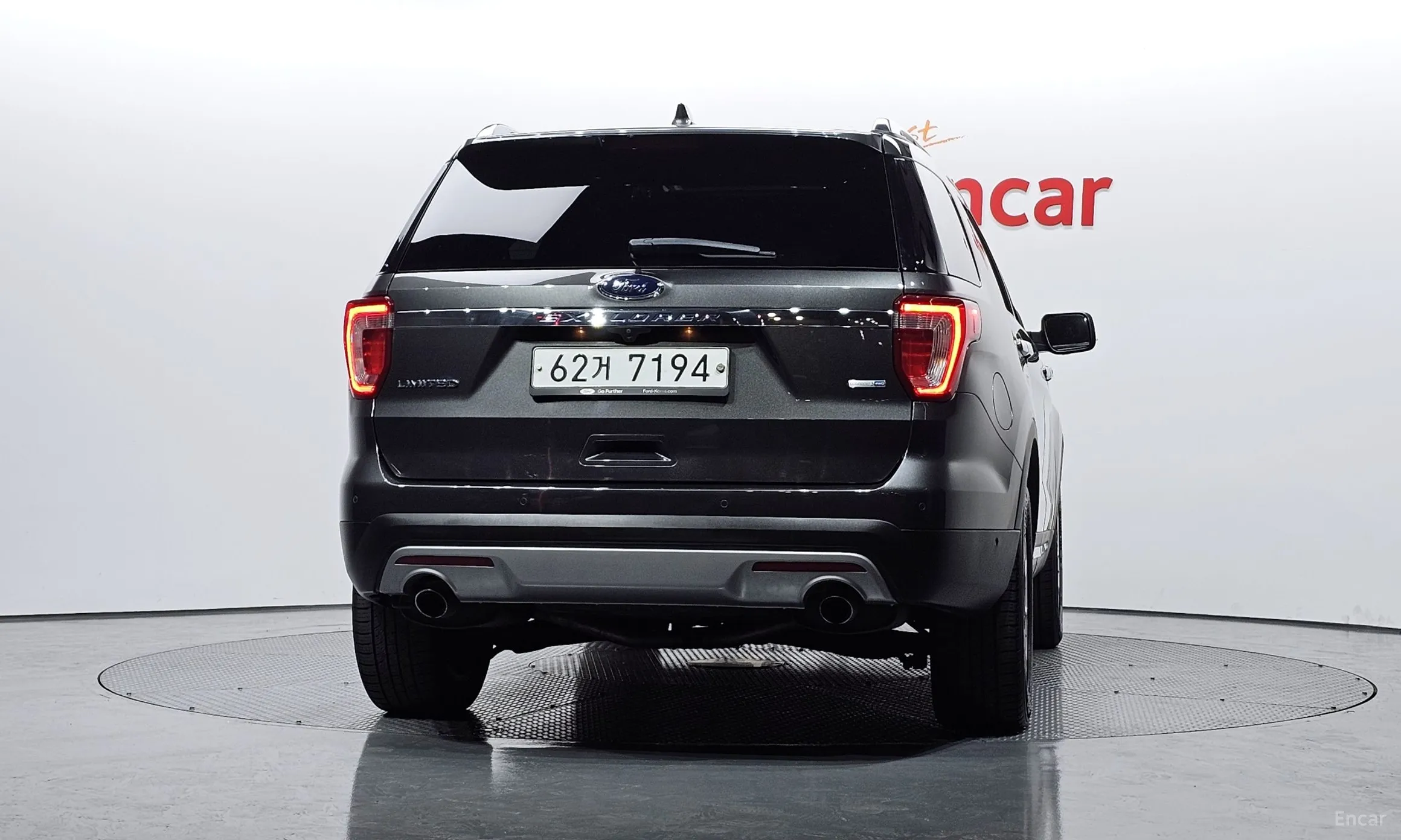 Ford Explorer превью 4
