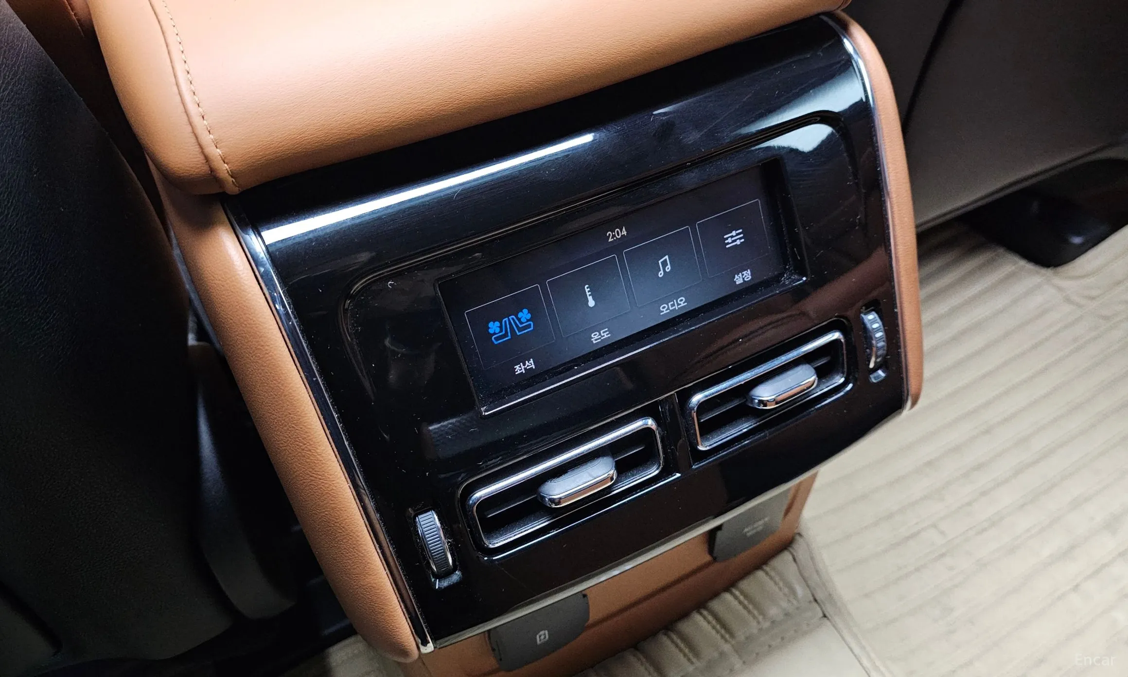 Lincoln Aviator 2nd Generation превью 17