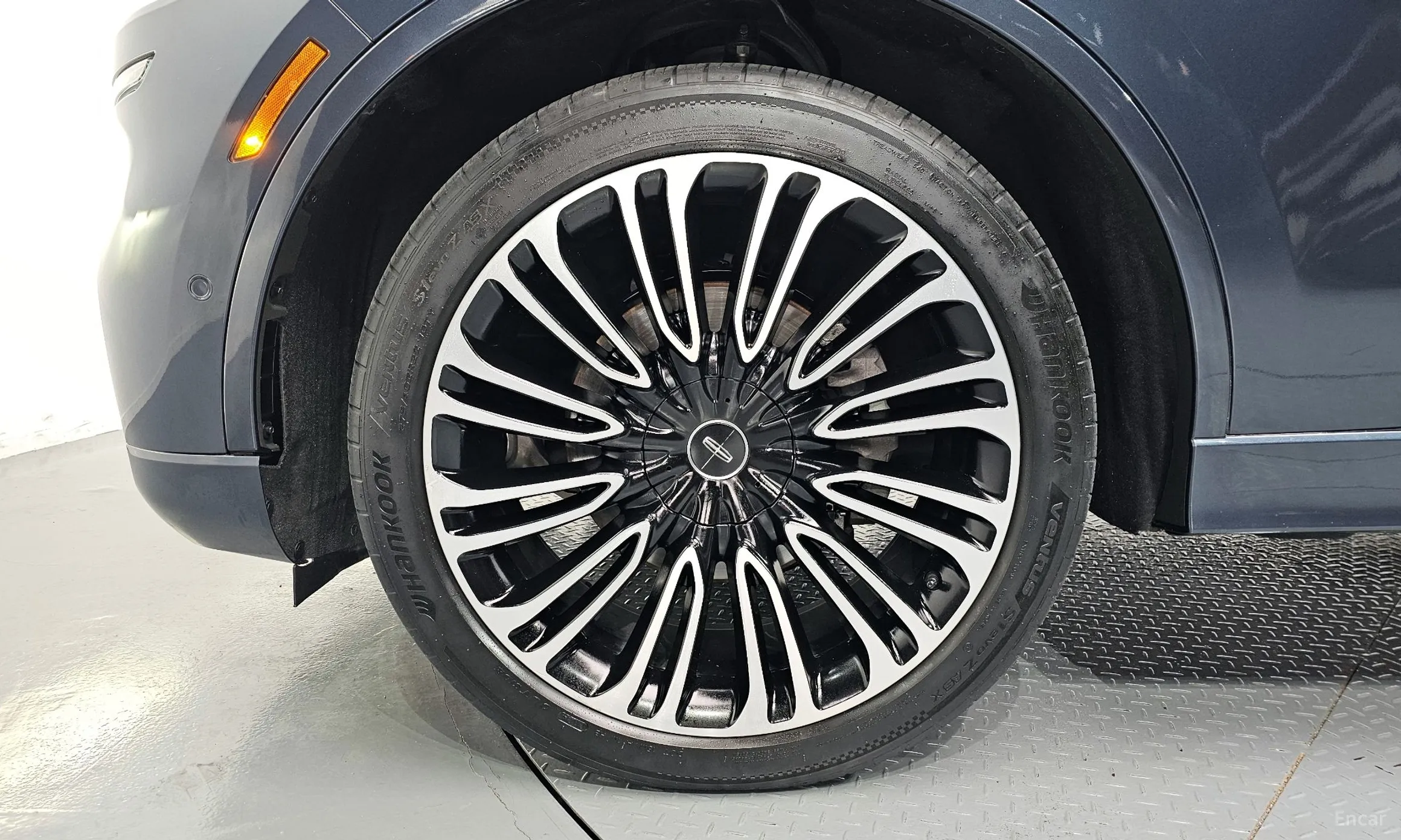 Lincoln Aviator 2nd Generation превью 5