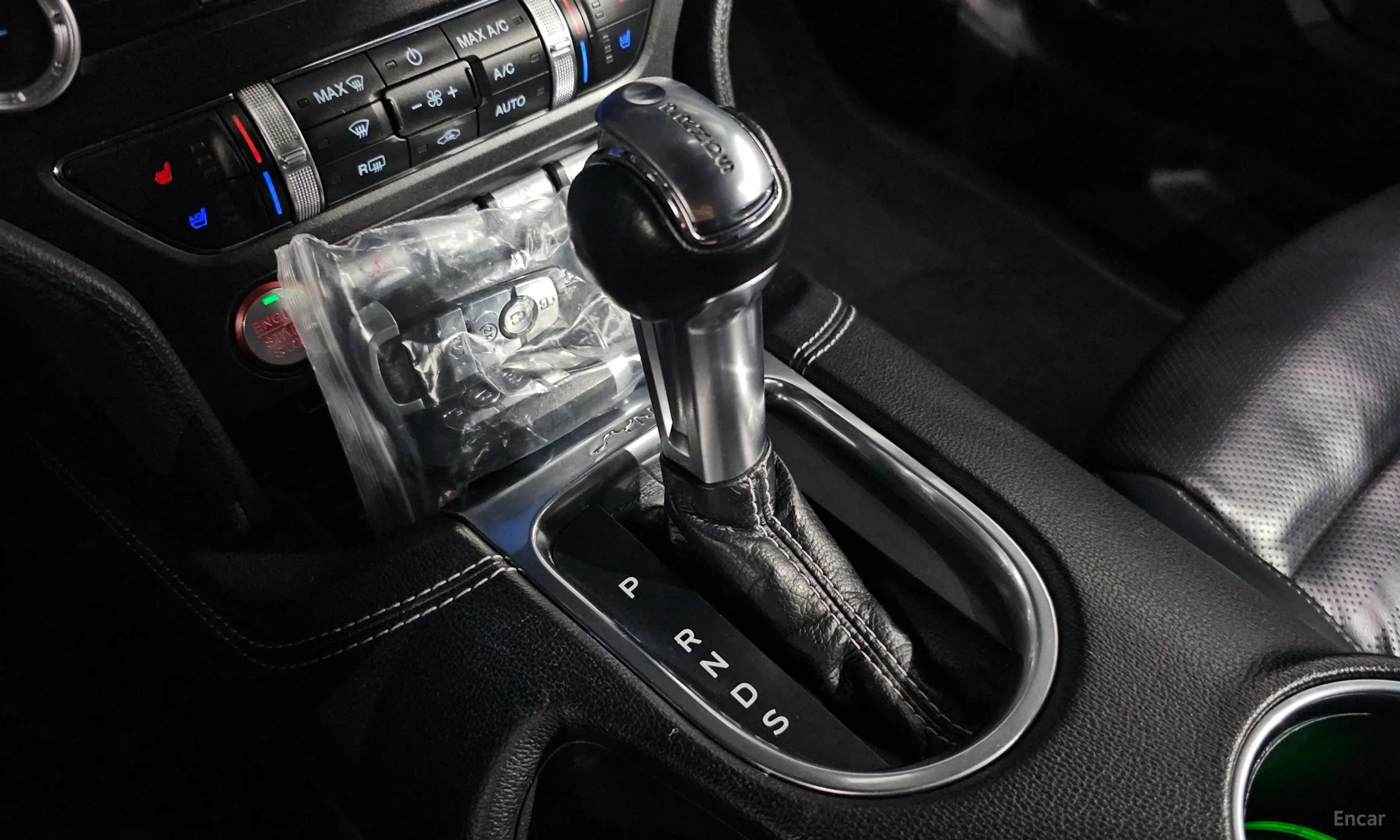 Ford Mustang превью 9