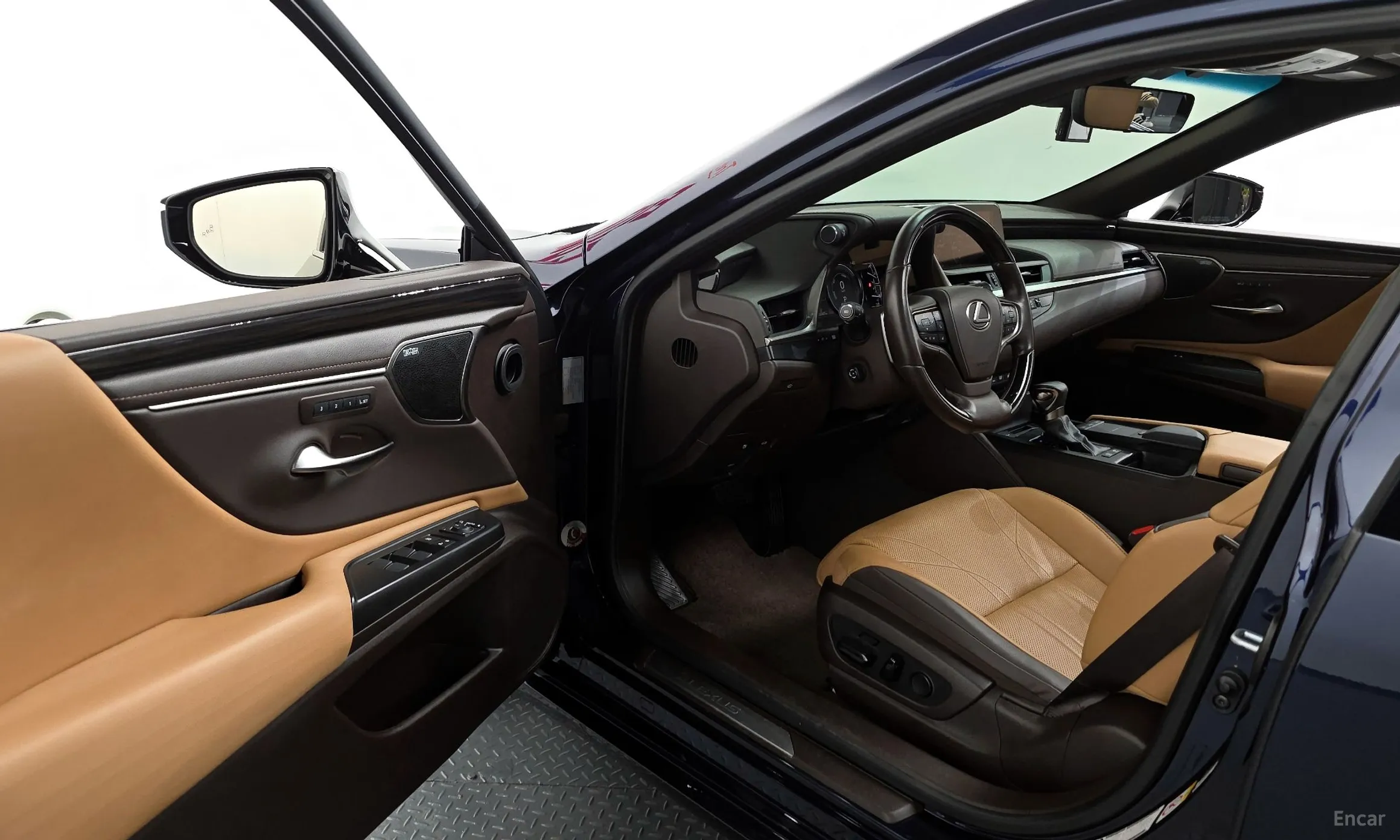 Lexus ES300h 7th Generation превью 10