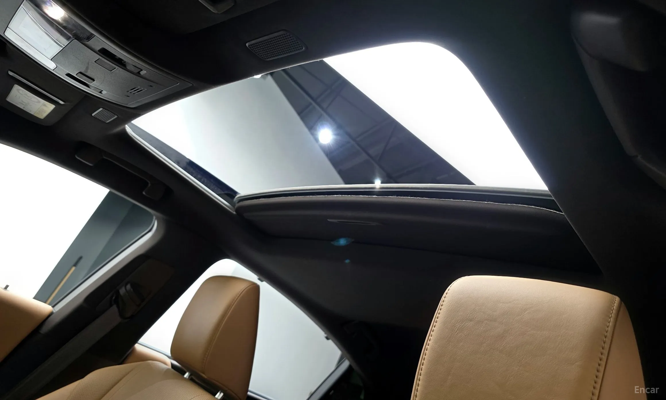 Lexus ES300h 7th Generation превью 18