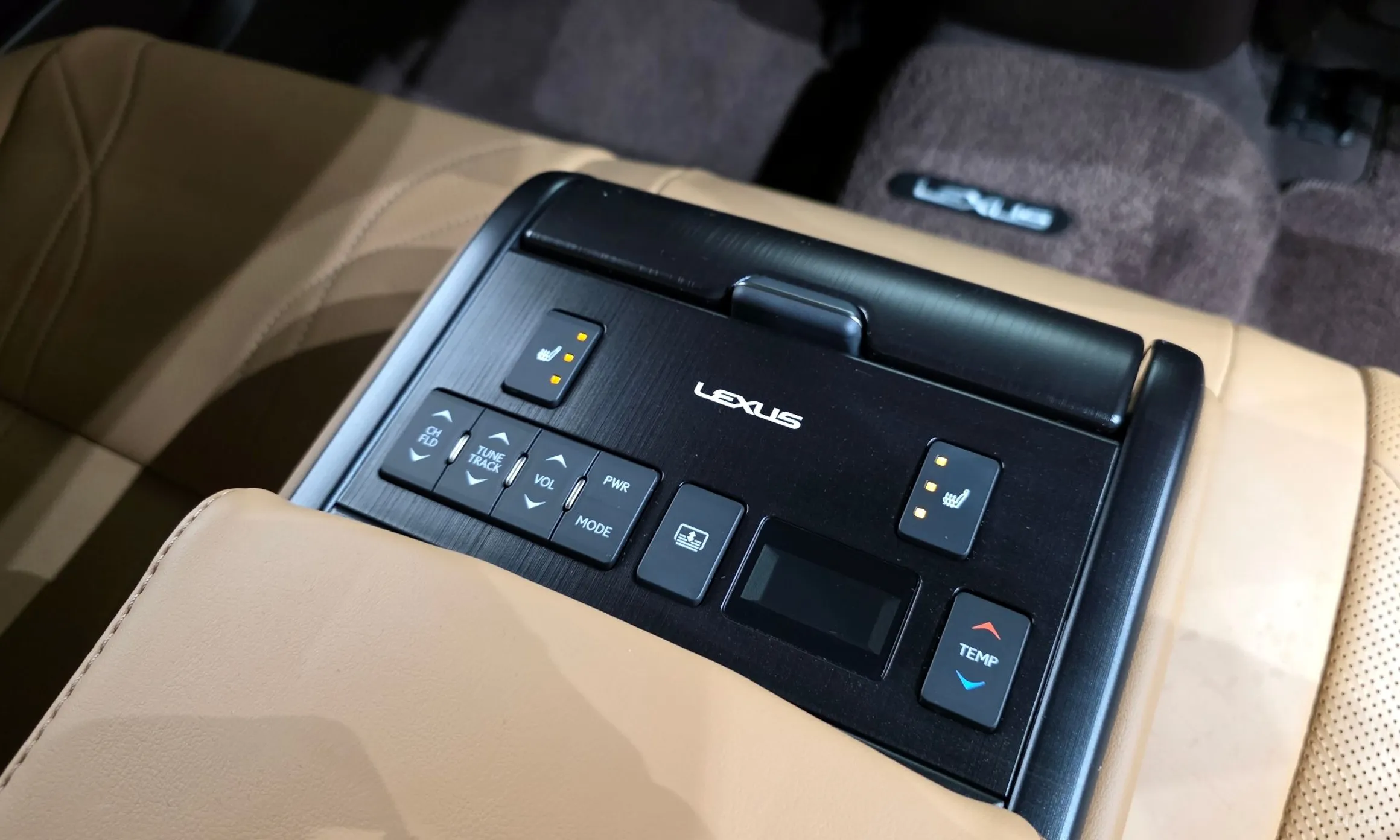 Lexus ES300h 7th Generation превью 19