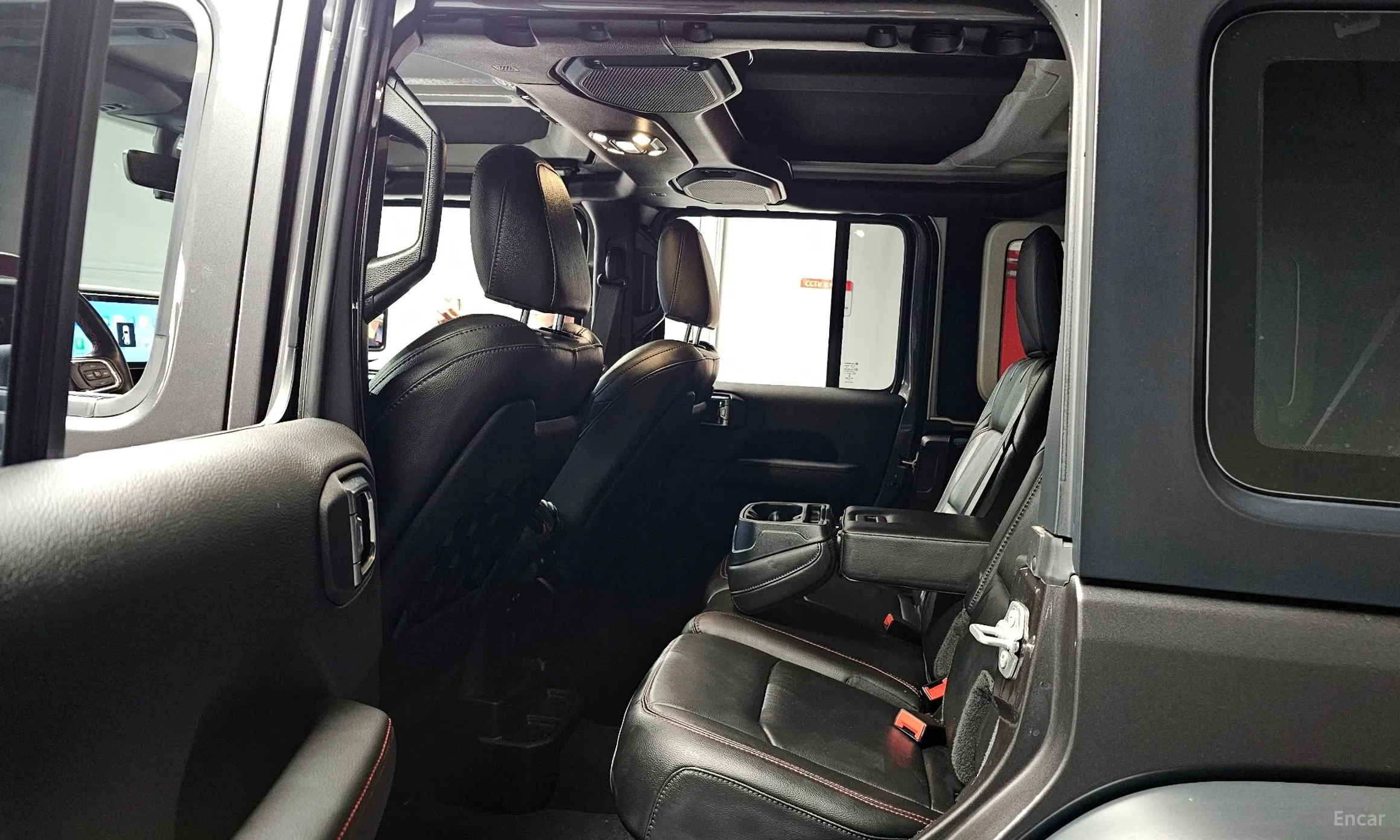 Jeep Wrangler (JL) превью 11