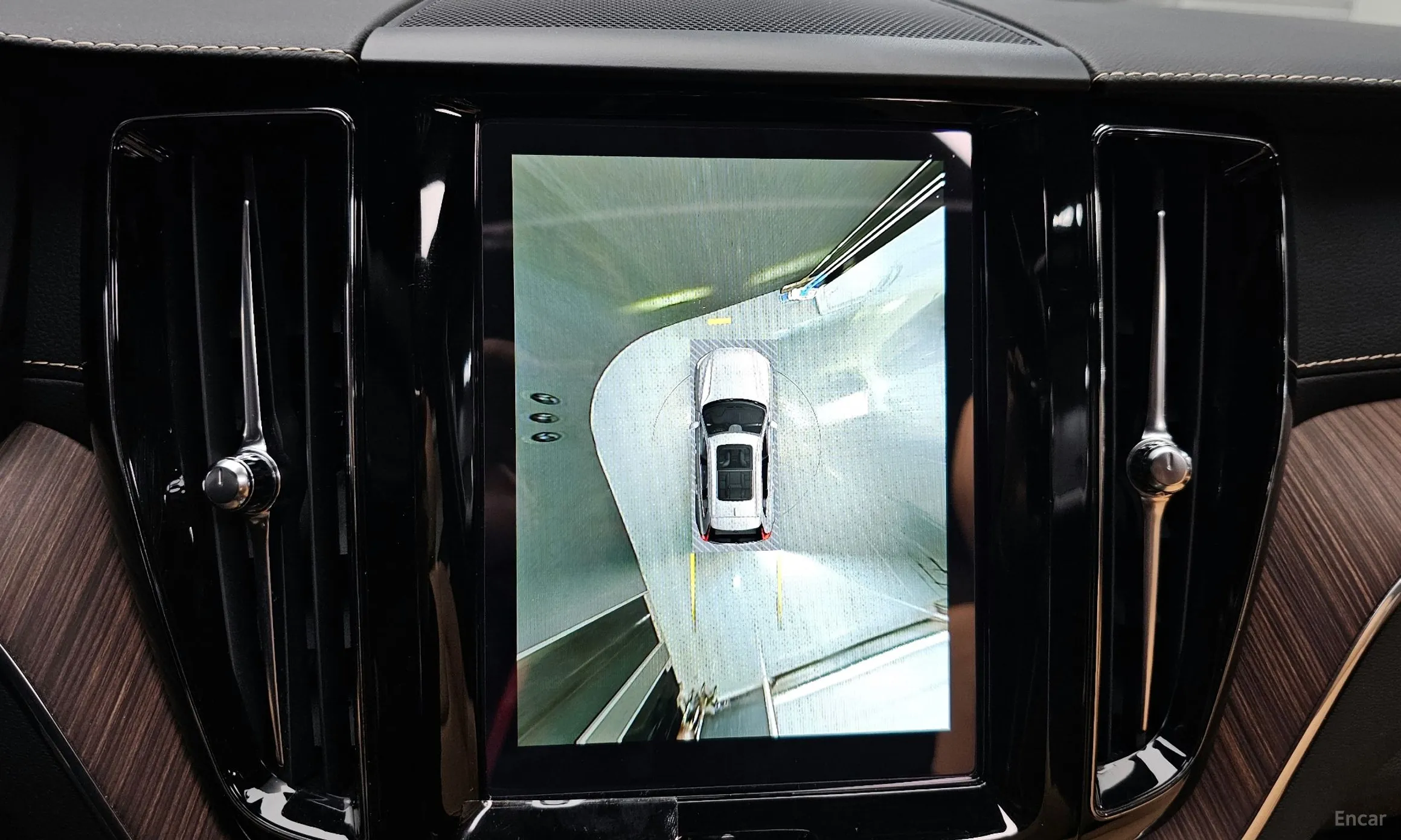 Volvo XC60 Gen 2 превью 15