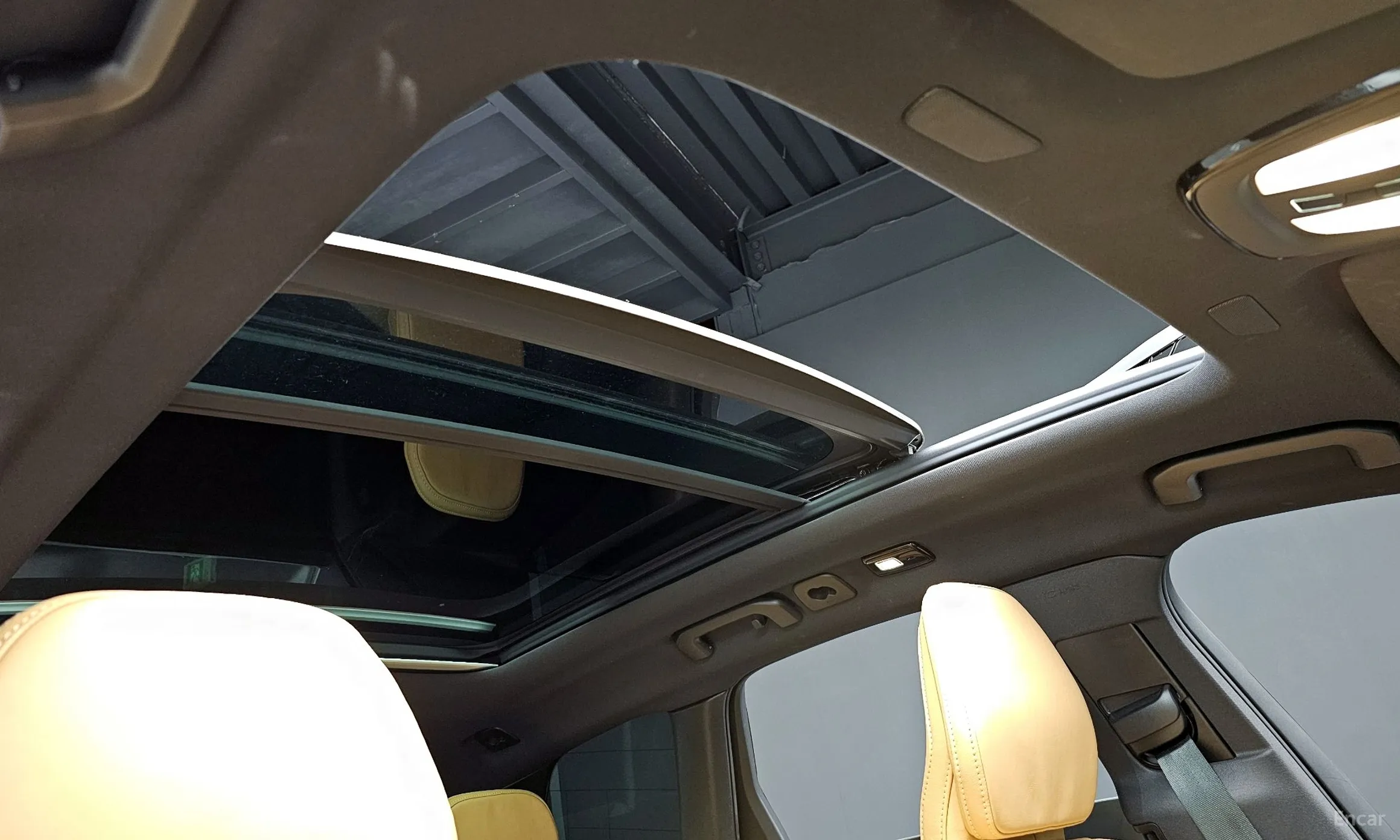 Volvo XC60 Gen 2 превью 19