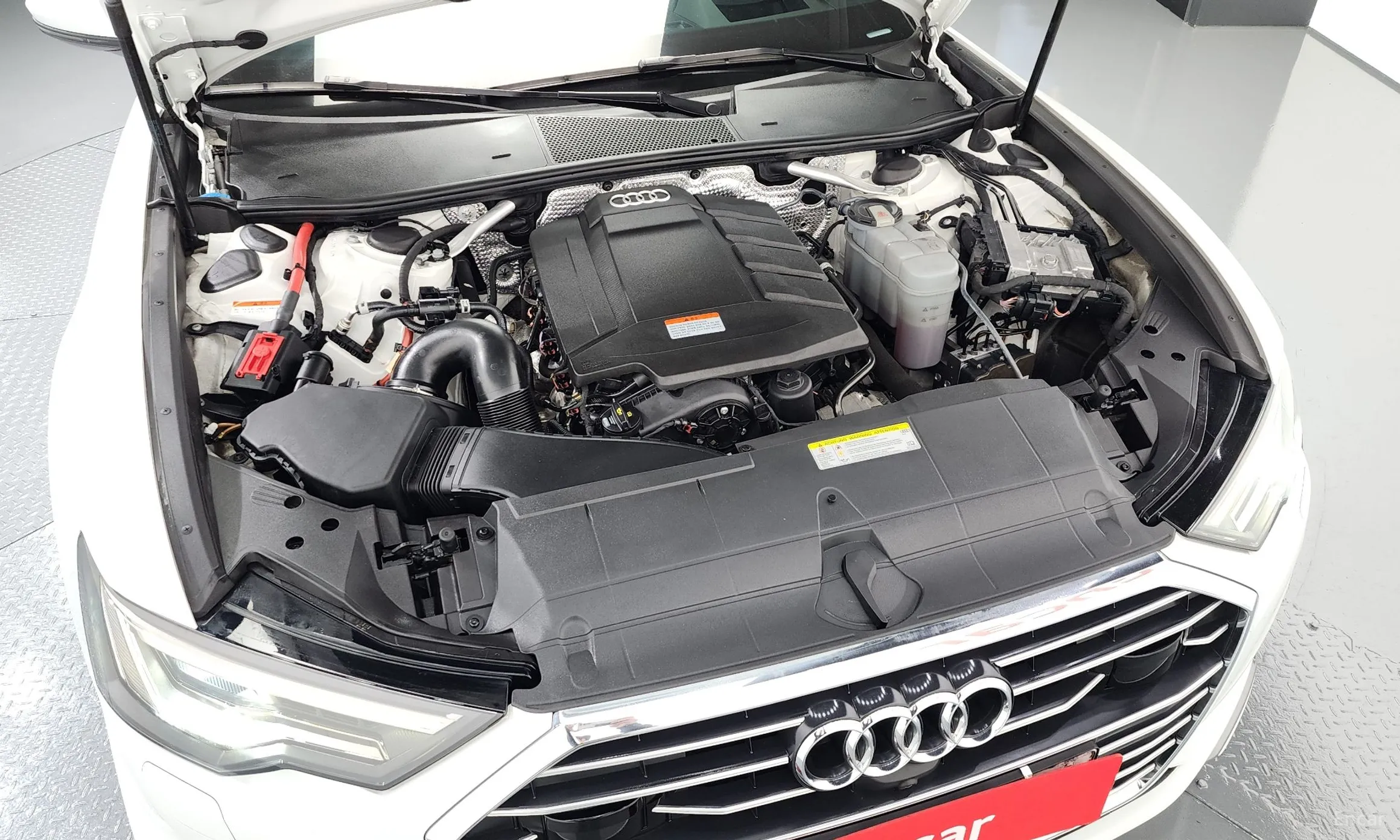 Audi A6 (C8) превью 6