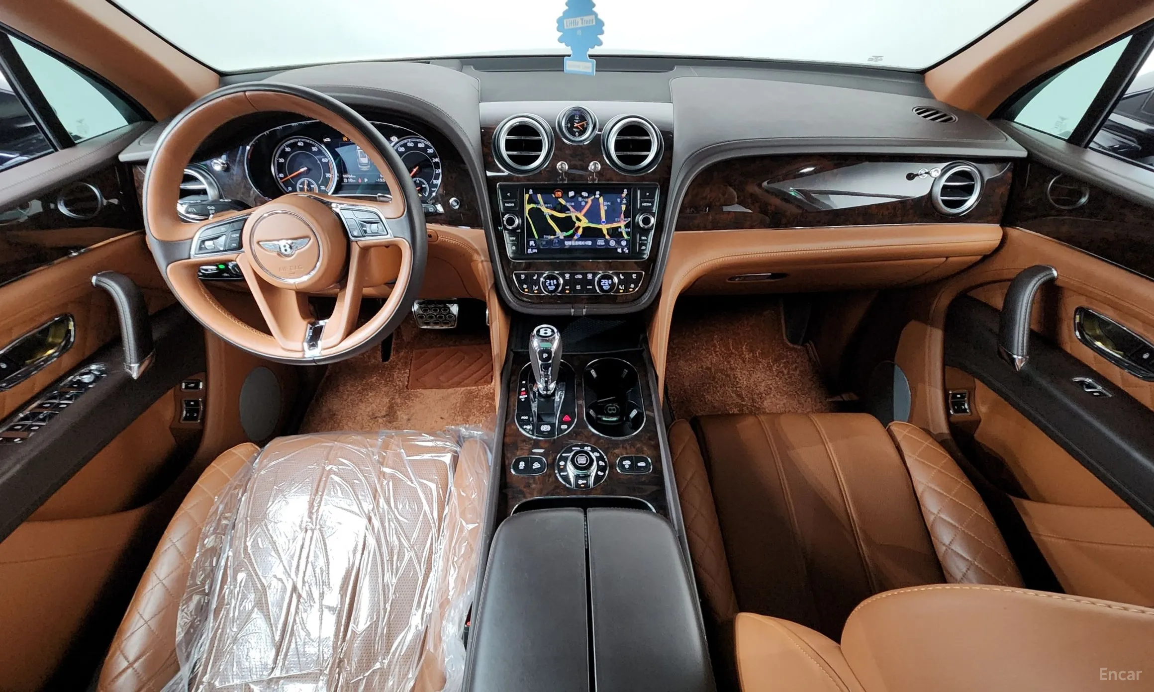 Bentley Bentayga превью 7