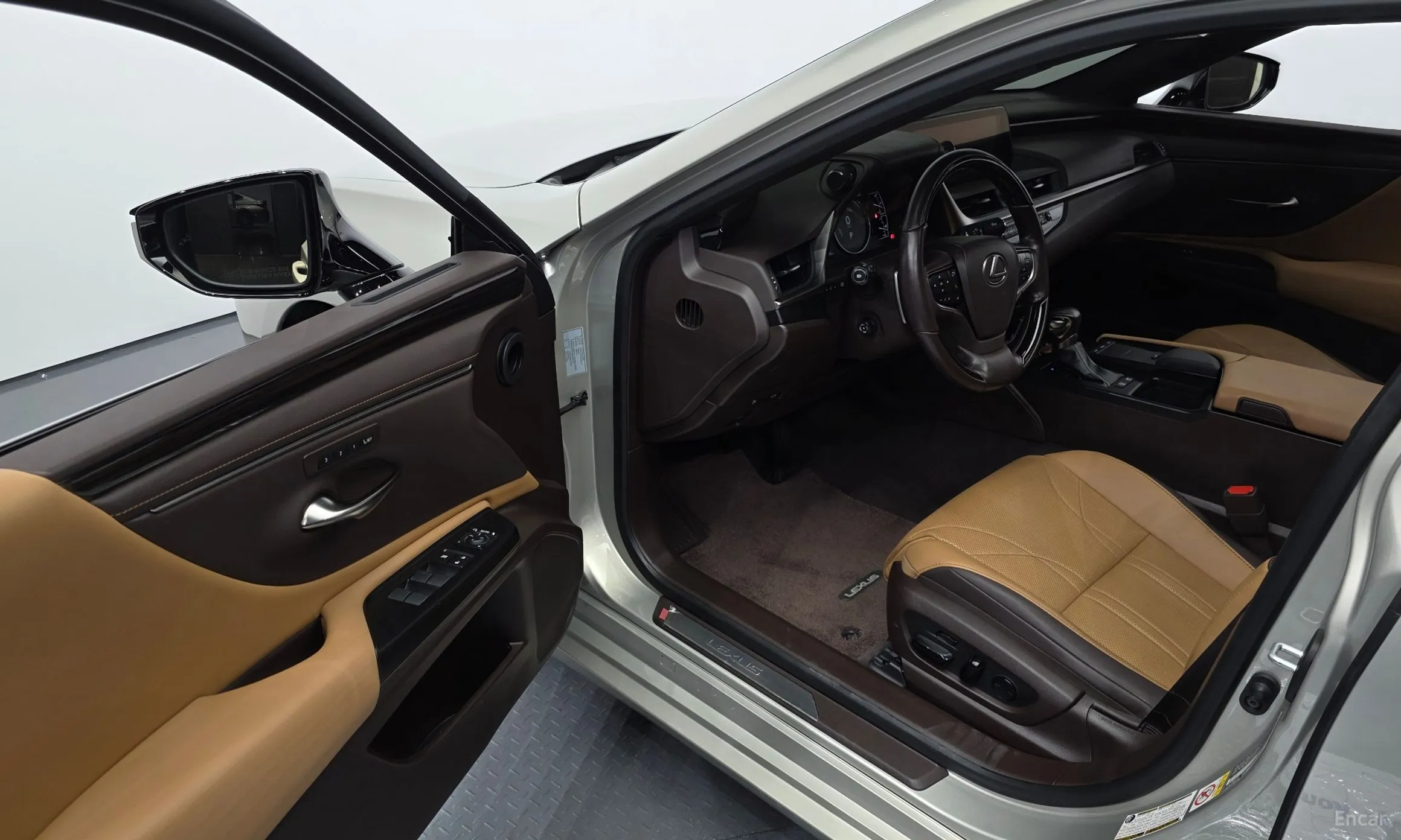 Lexus ES300h 7th Generation превью 11