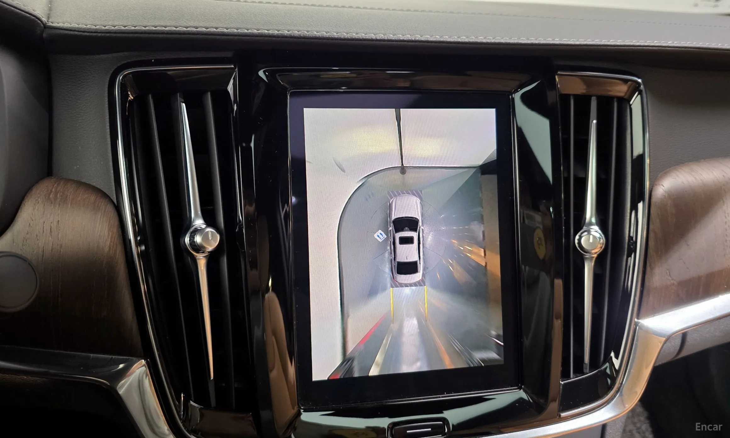 Volvo S90 превью 15