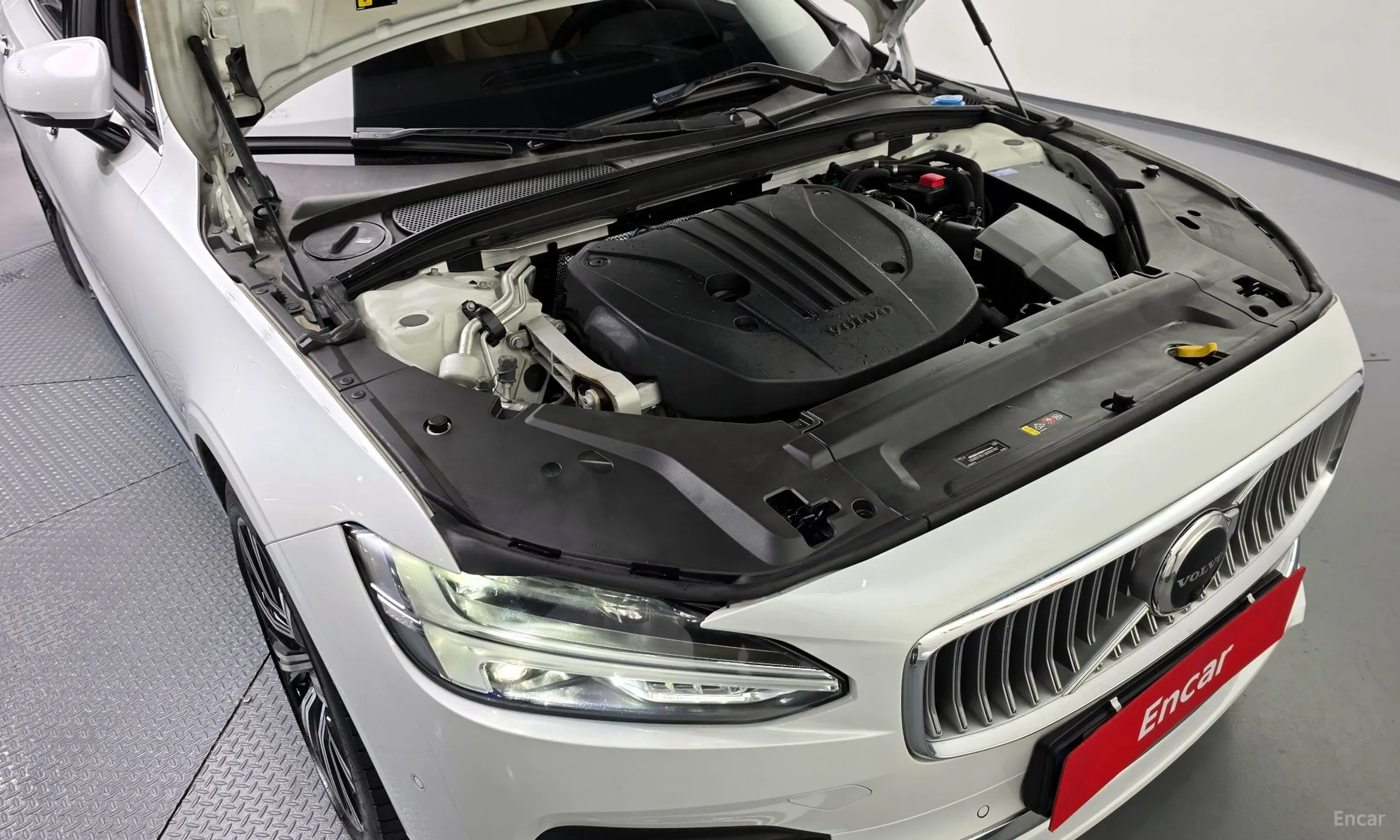Volvo S90 превью 6