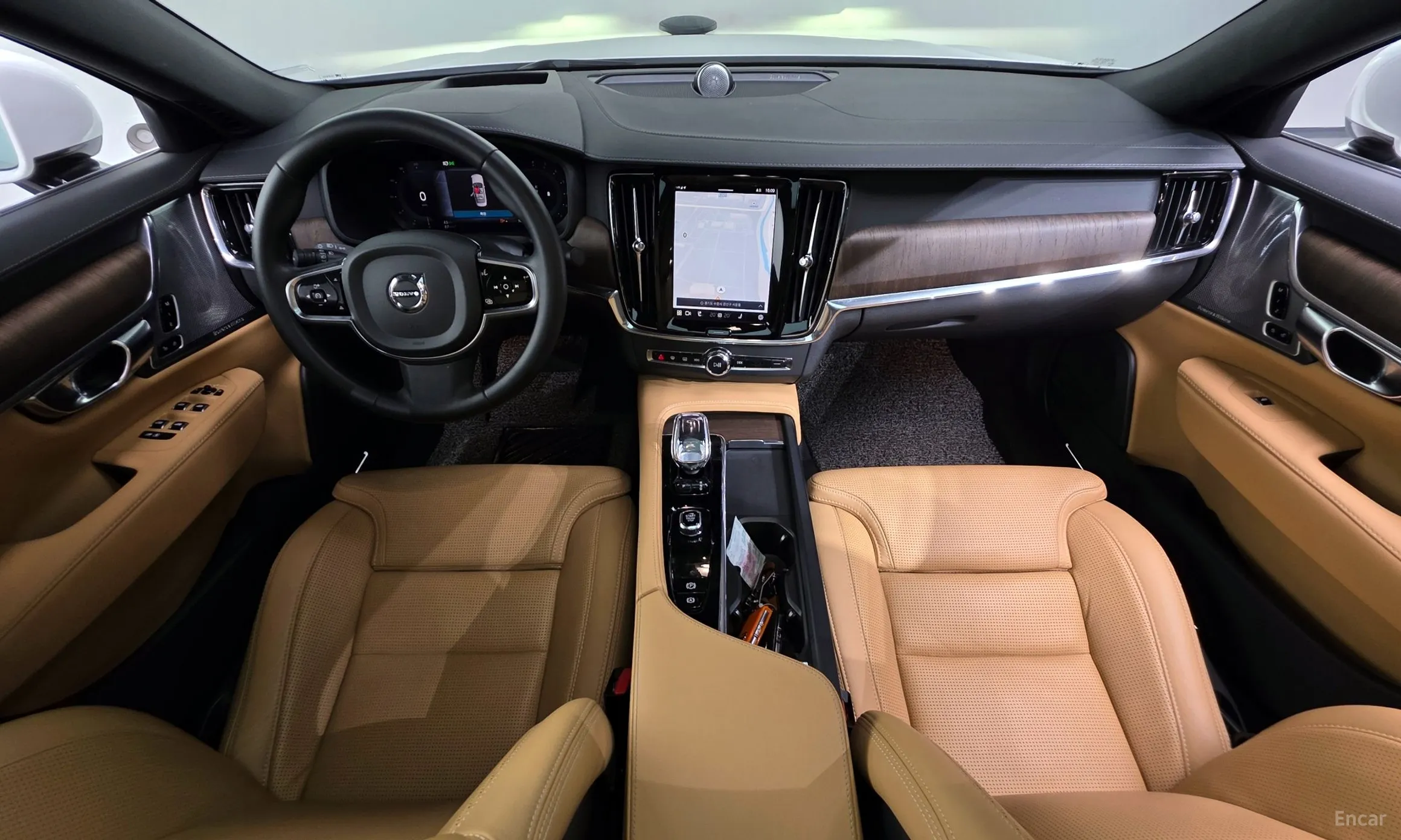 Volvo S90 превью 7