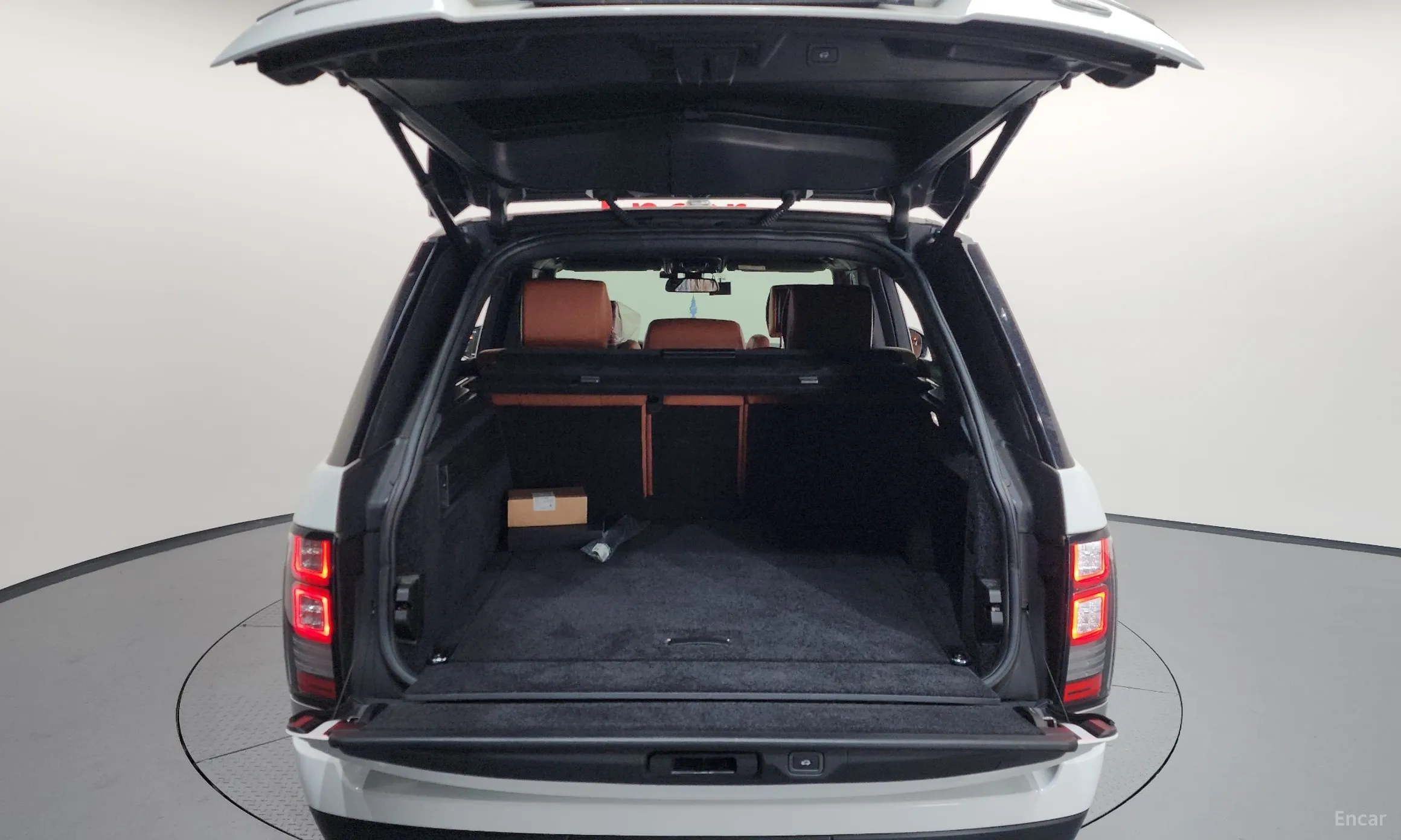 Land Rover Range Rover 4th Generation превью 20