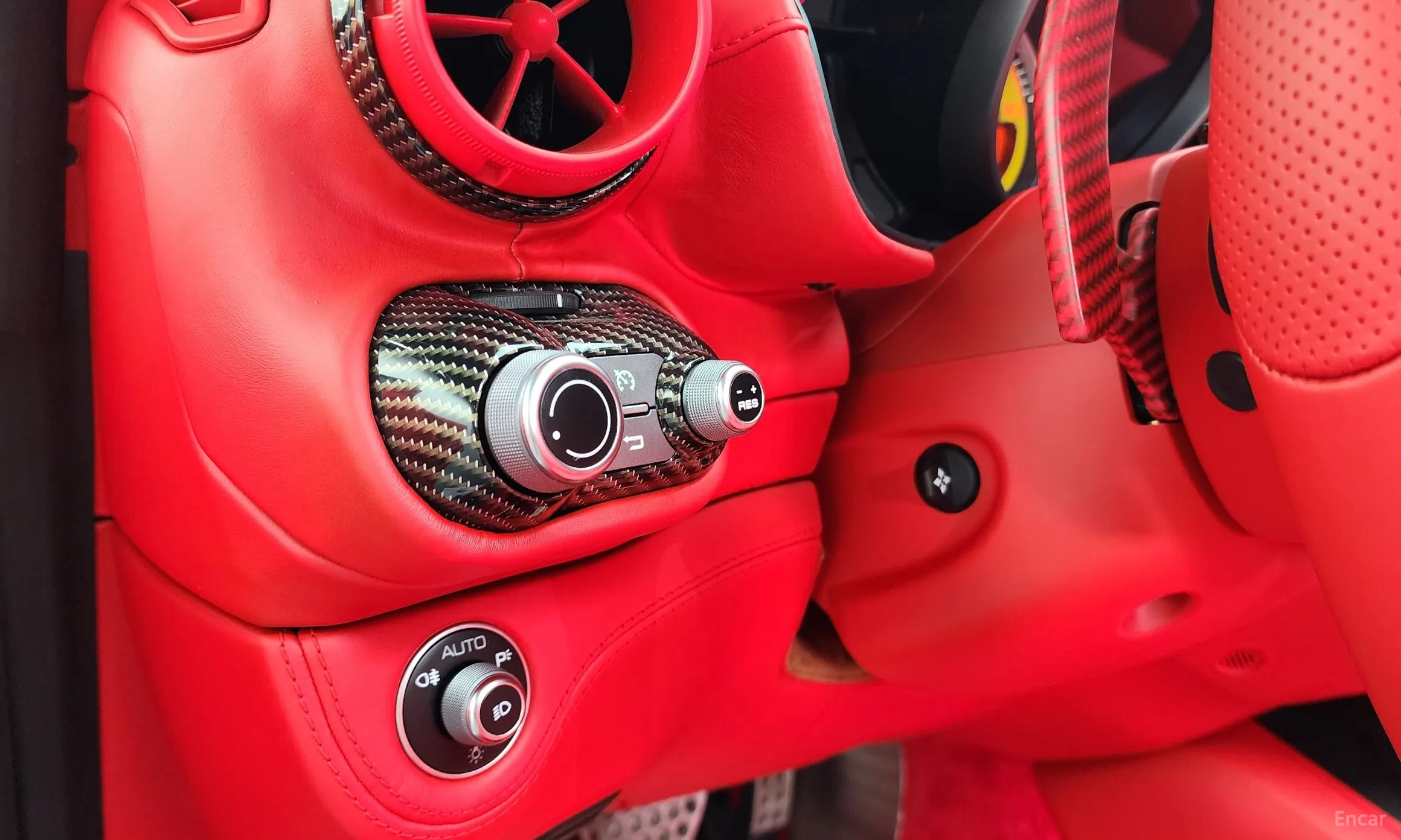 Ferrari Portofino превью 17