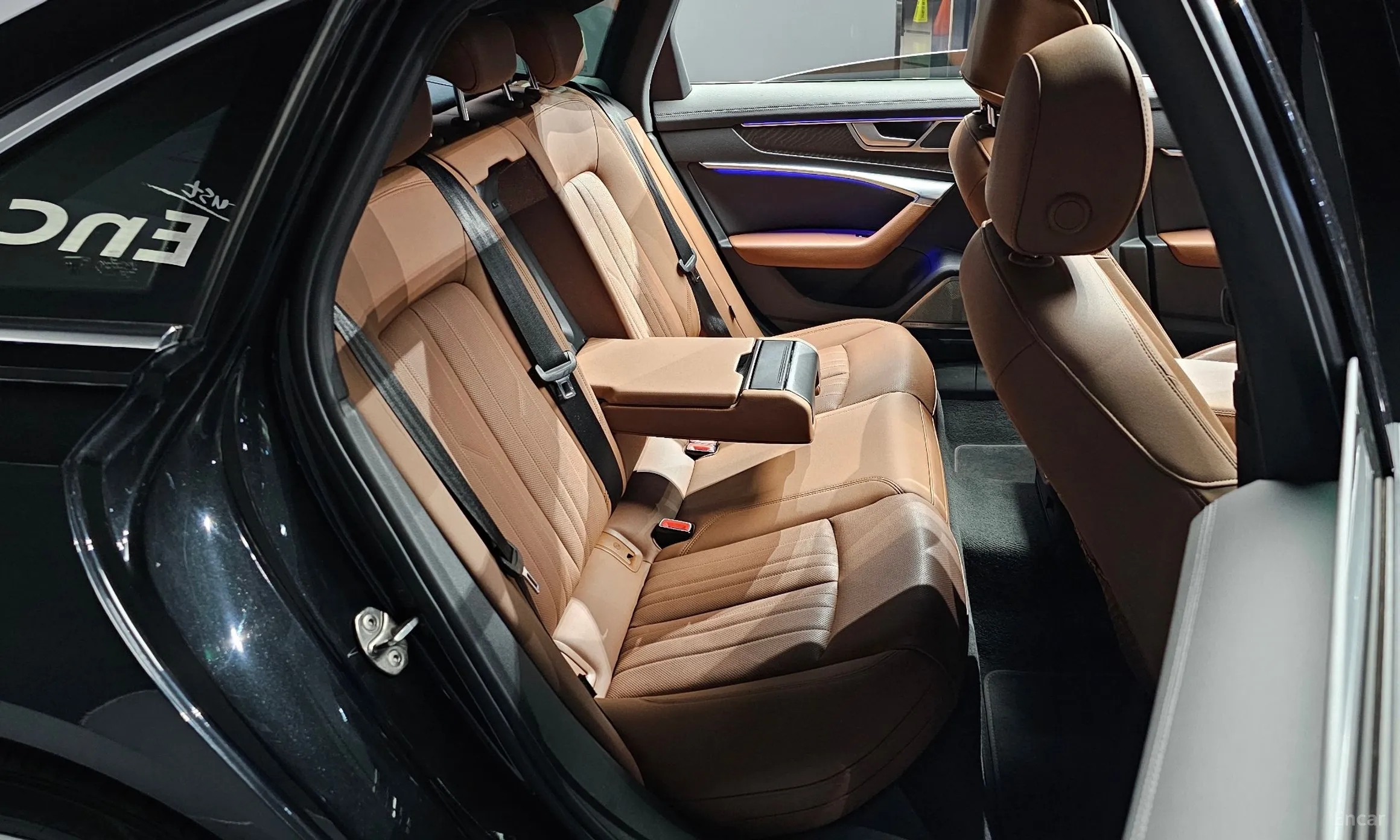 Audi A6 (C8) превью 12