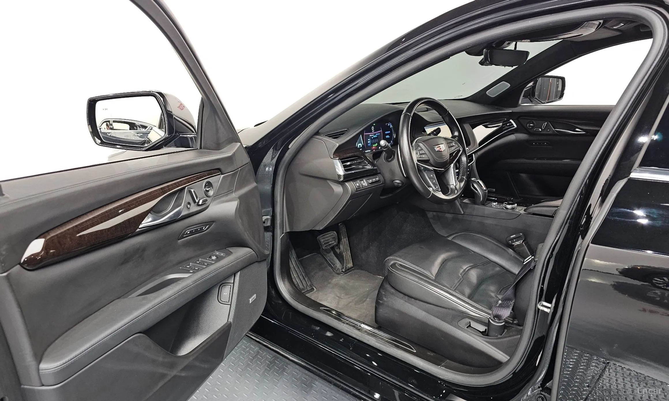 Cadillac CT6 превью 10
