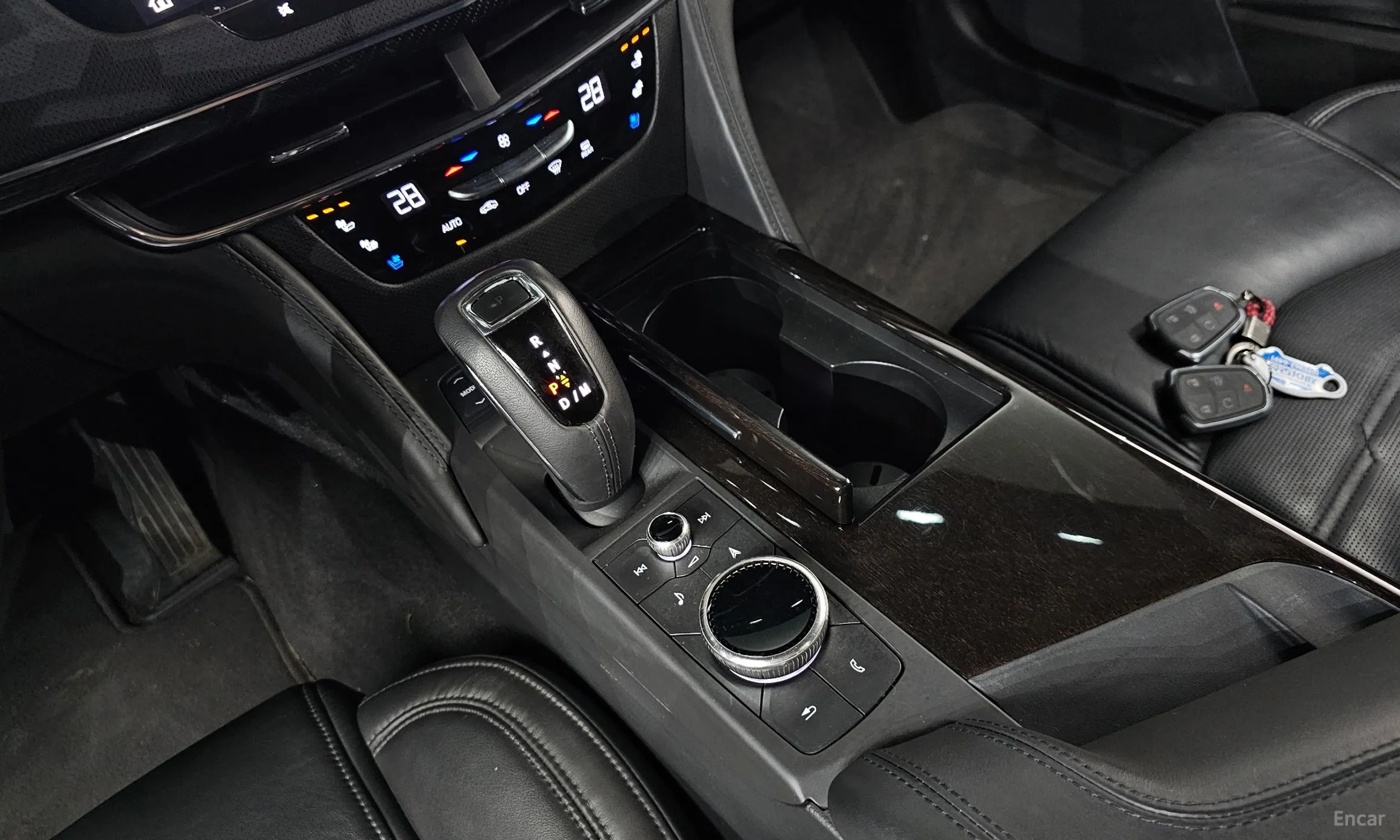 Cadillac CT6 превью 9