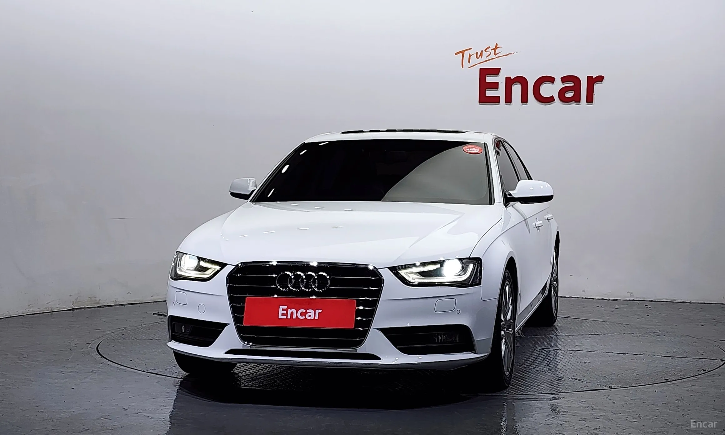 Audi New A4 превью 3