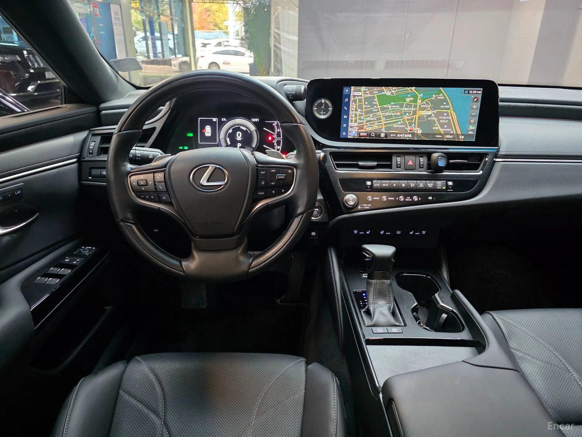 Lexus ES300h 7th Generation превью 7