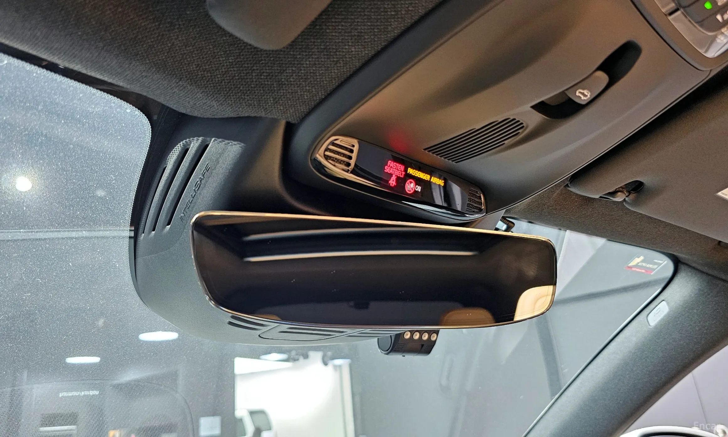 Volvo XC40 превью 19