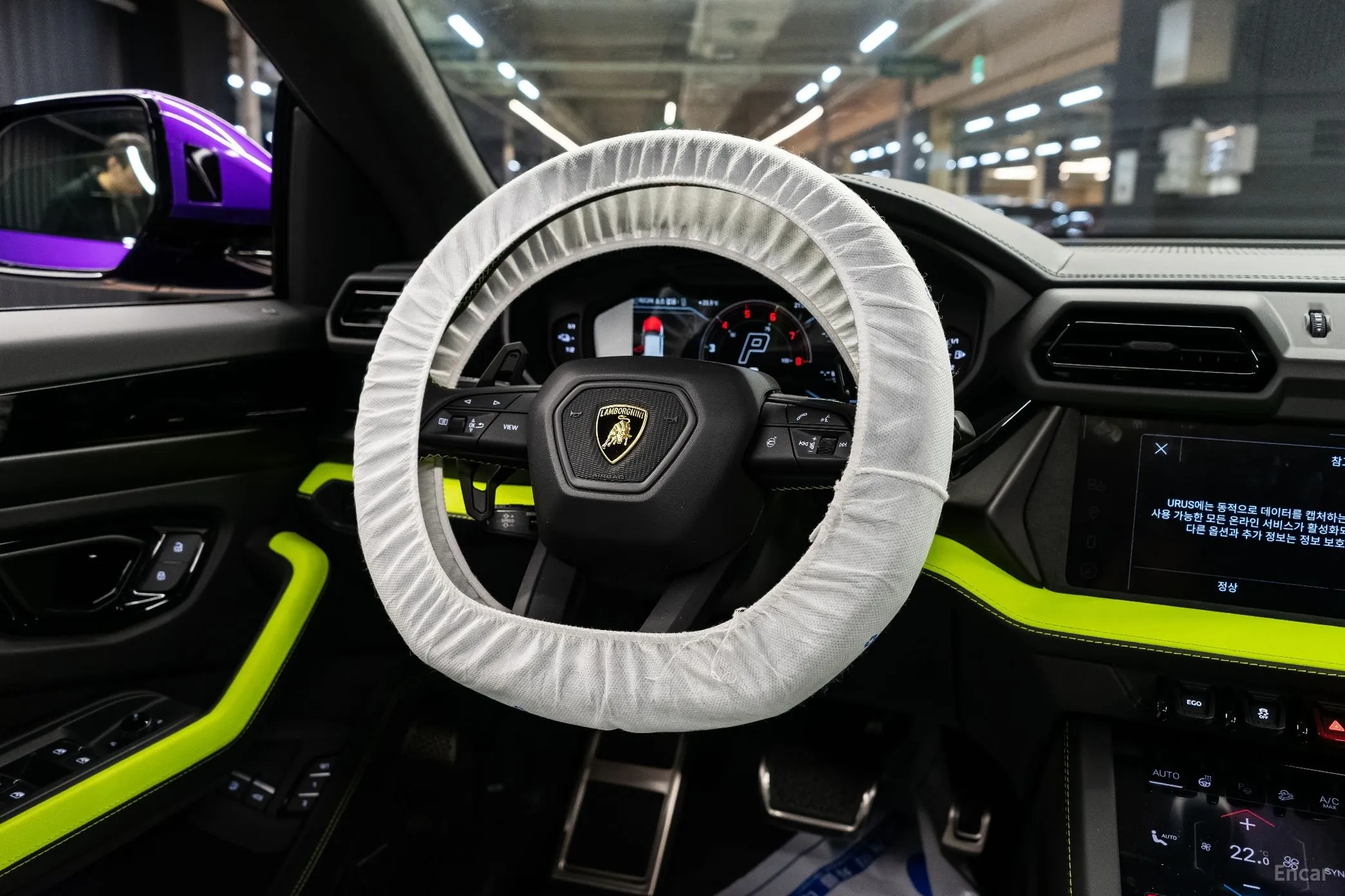 Lamborghini Urus превью 6