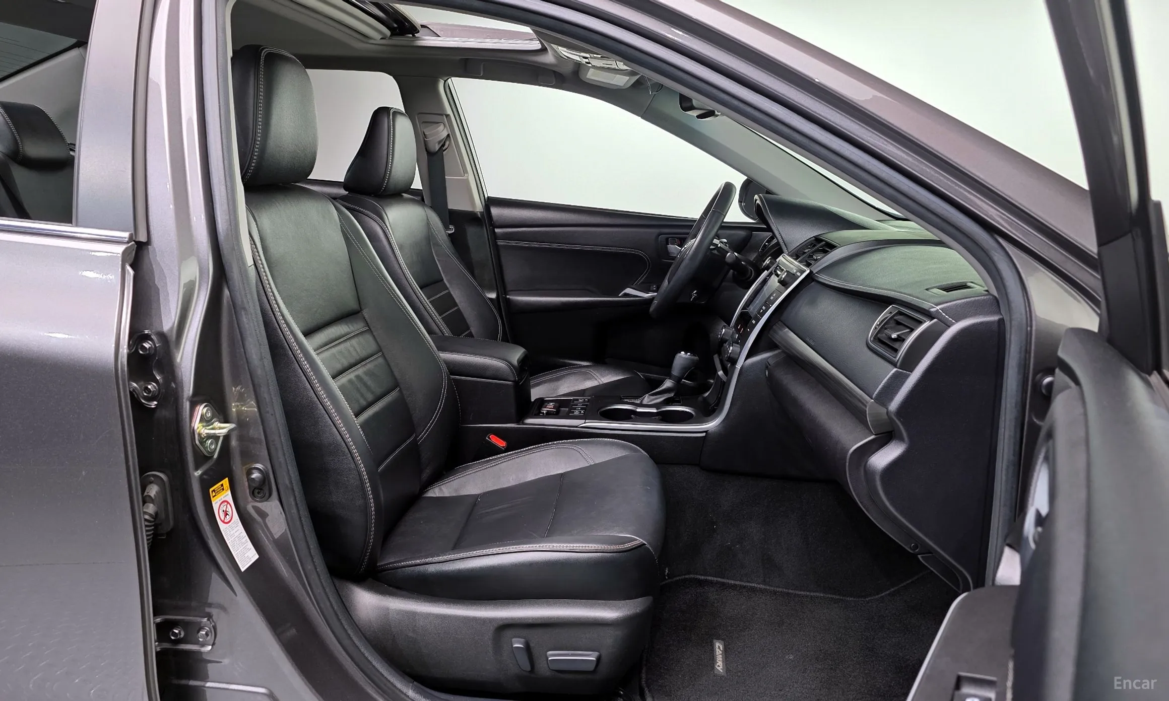 Toyota New Camry превью 10