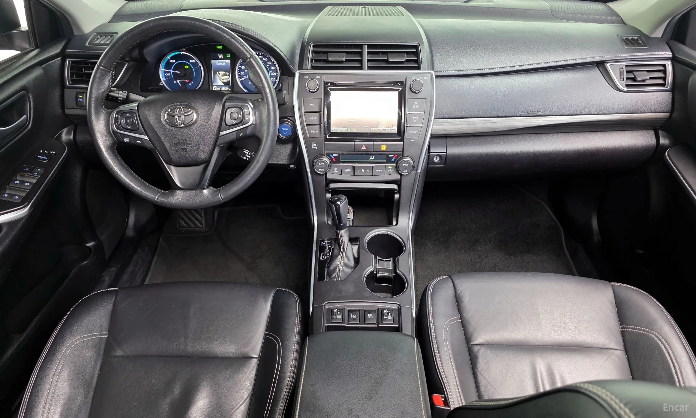 Toyota New Camry превью 7