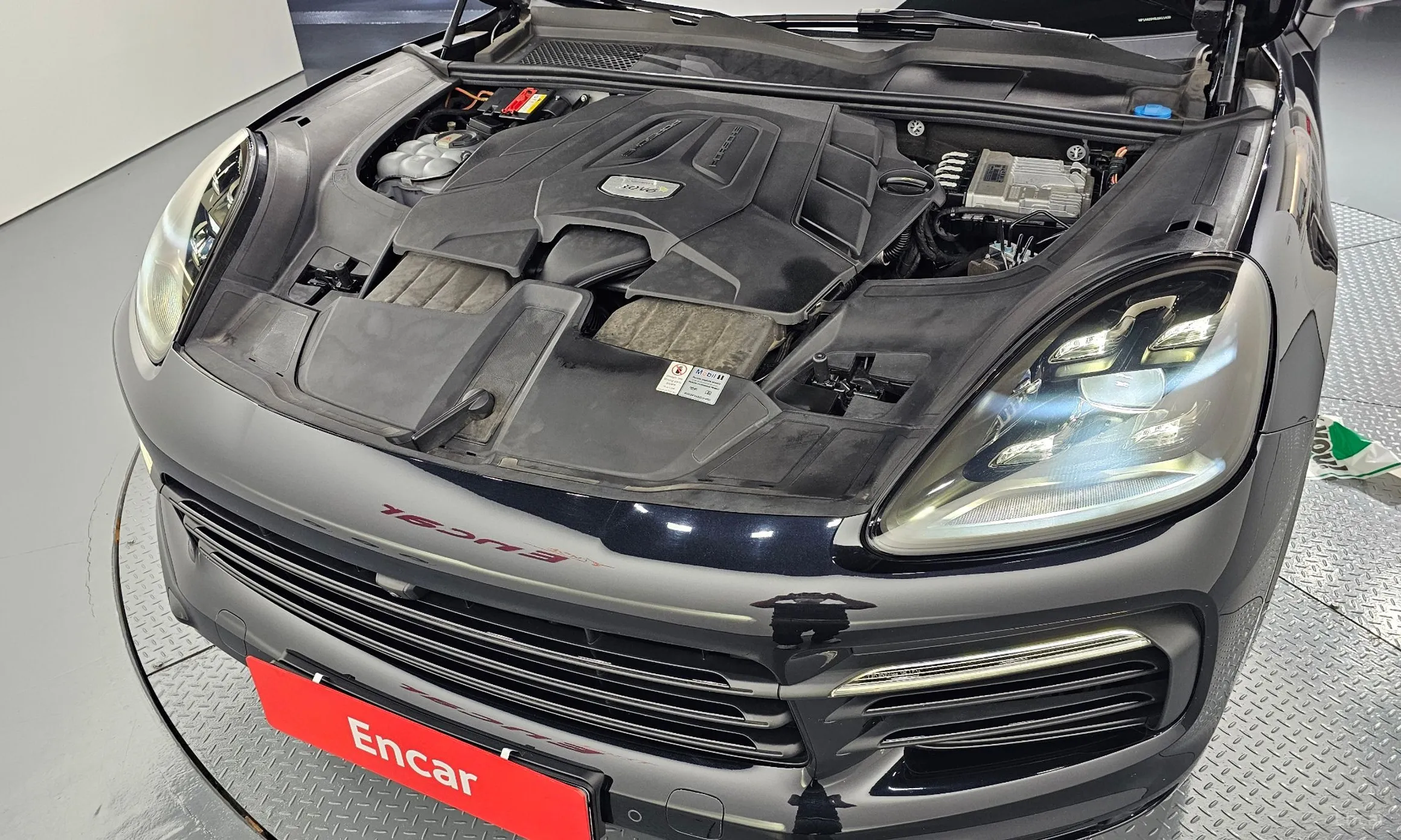 Porsche Cayenne (PO536) превью 6