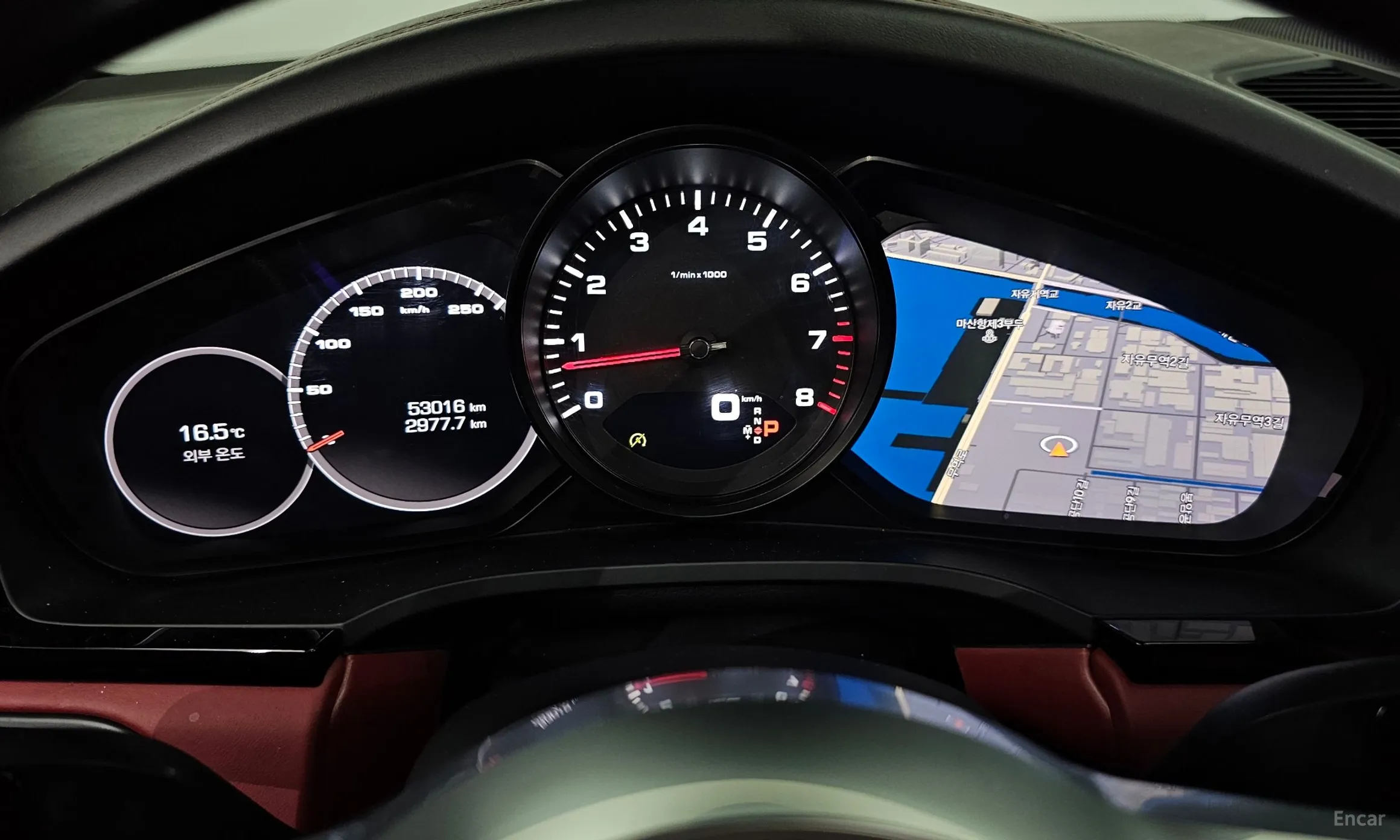 Porsche Cayenne (PO536) превью 8