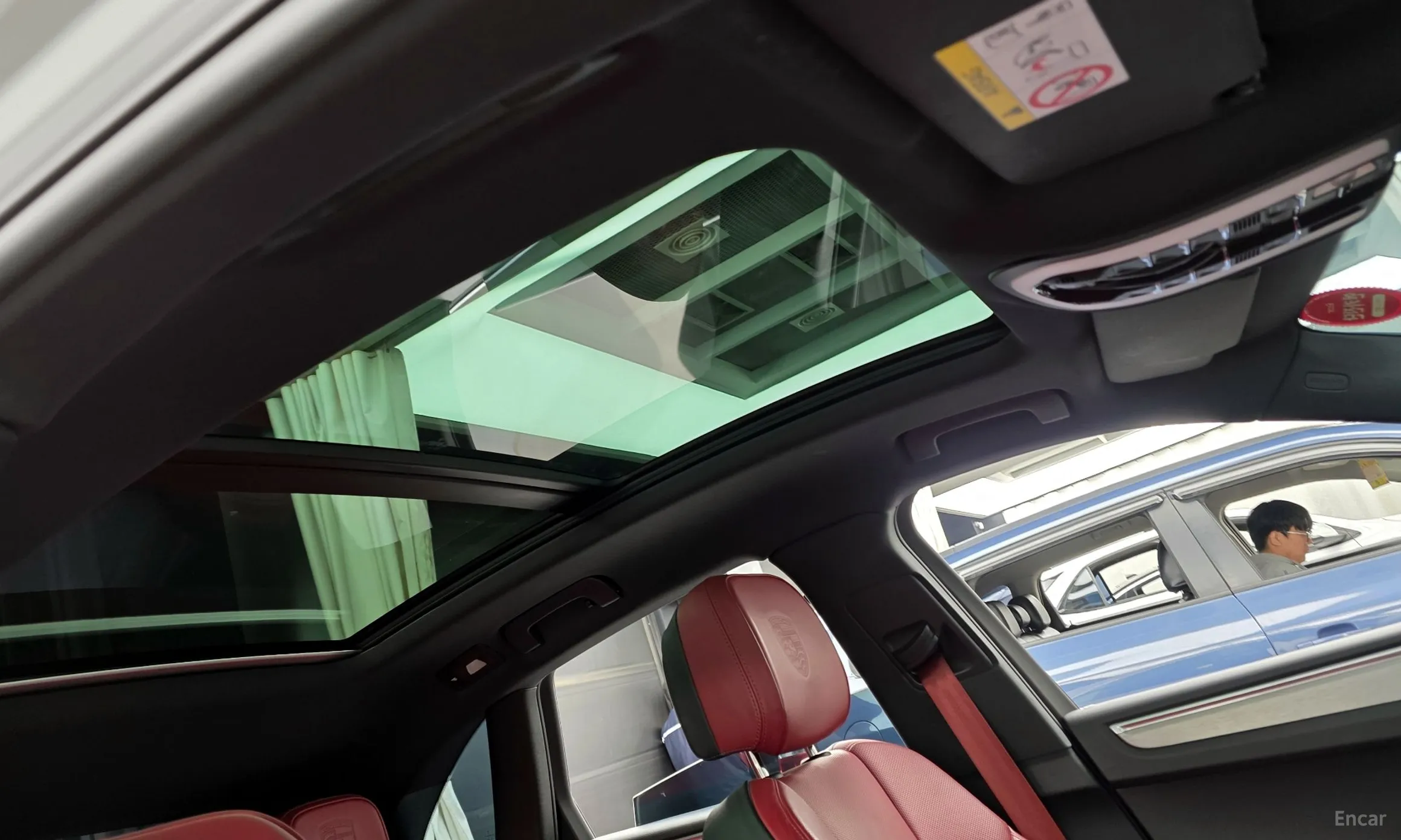 Porsche Macan превью 17